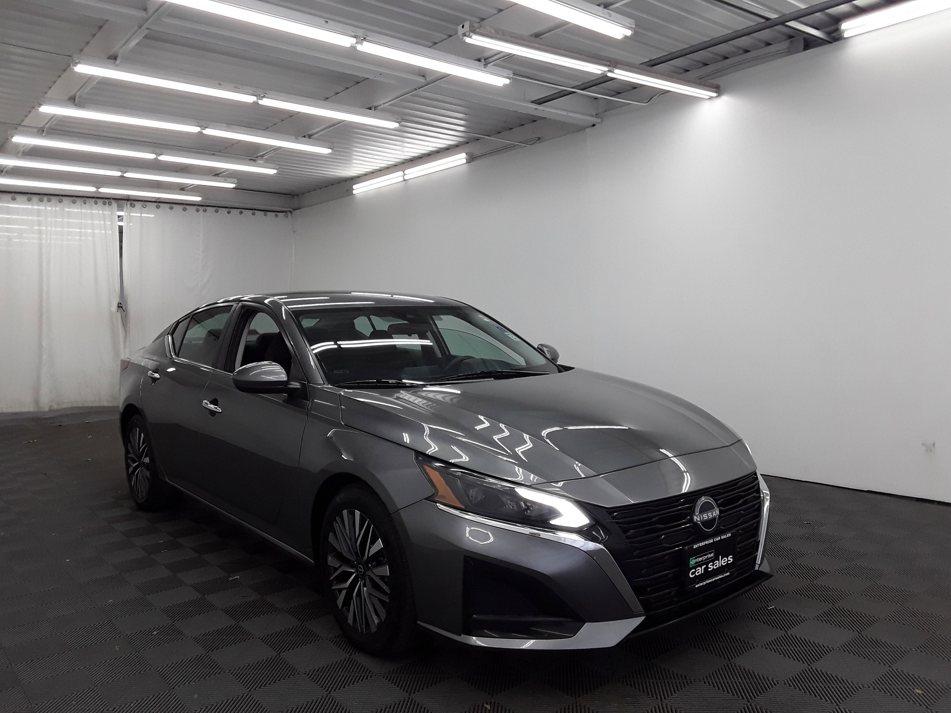 2023 Nissan Altima 2.5 SV Sedan