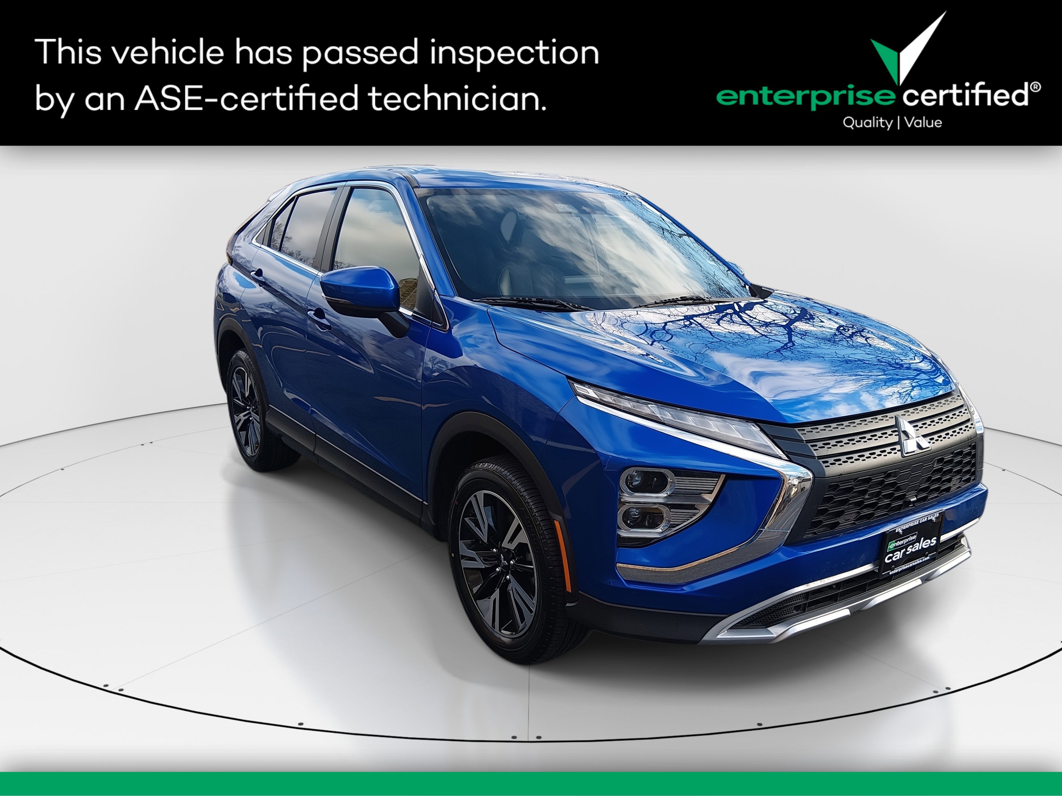 2024 Mitsubishi Eclipse Cross SE's photo