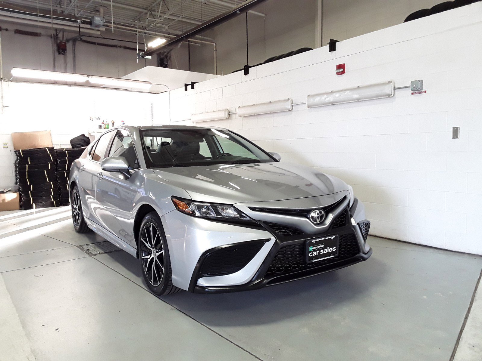 2021 Toyota Camry SE Auto