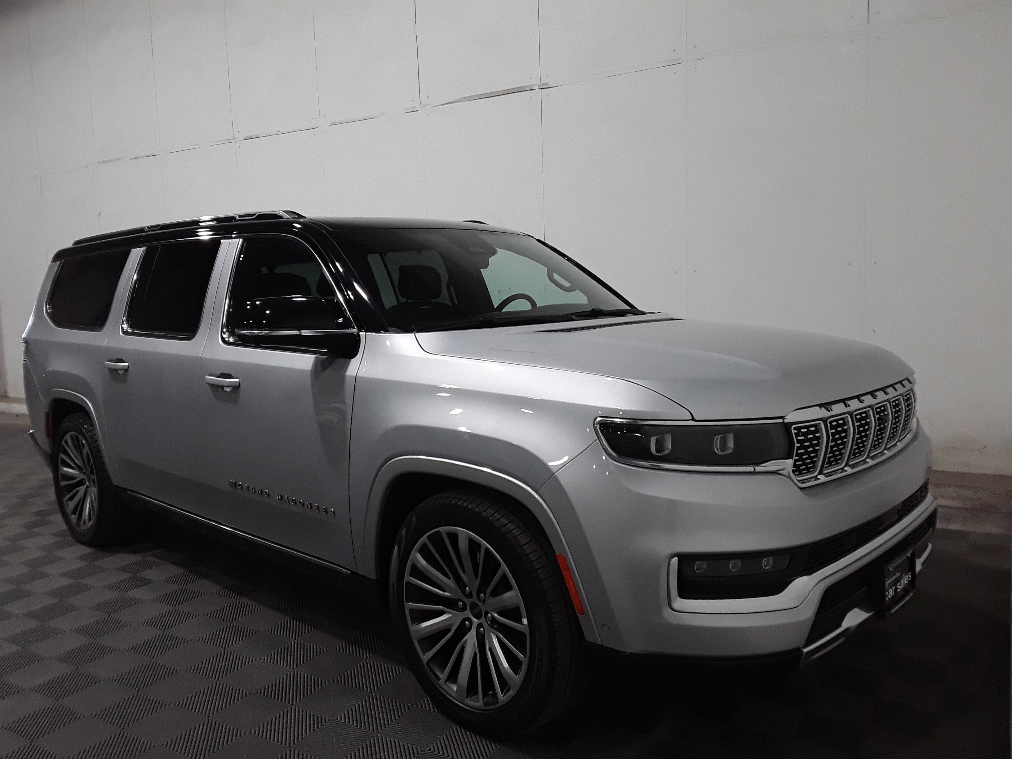 2024 Jeep Grand Wagoneer L Series III 4x4