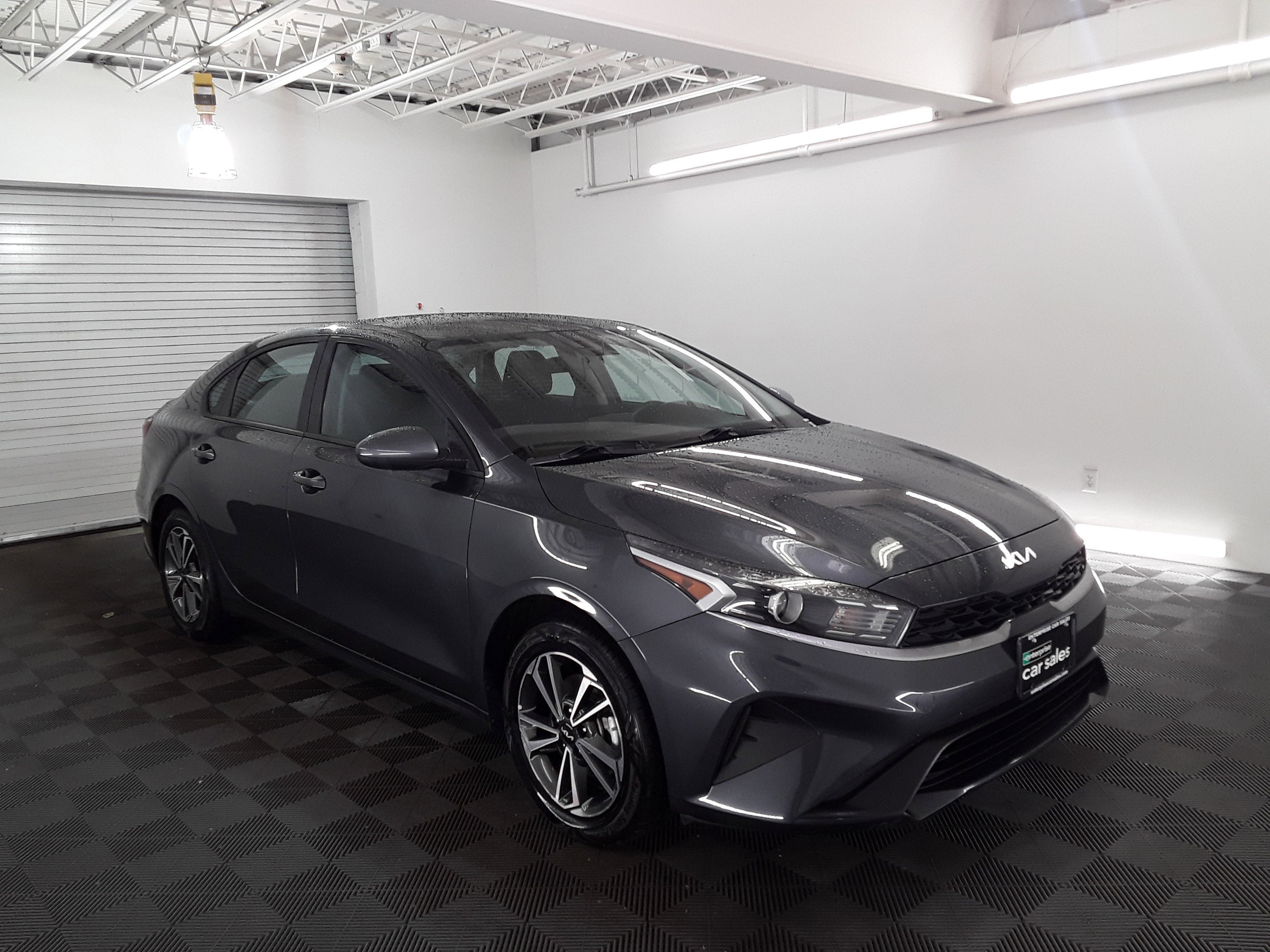 2023 Kia Forte LXS IVT