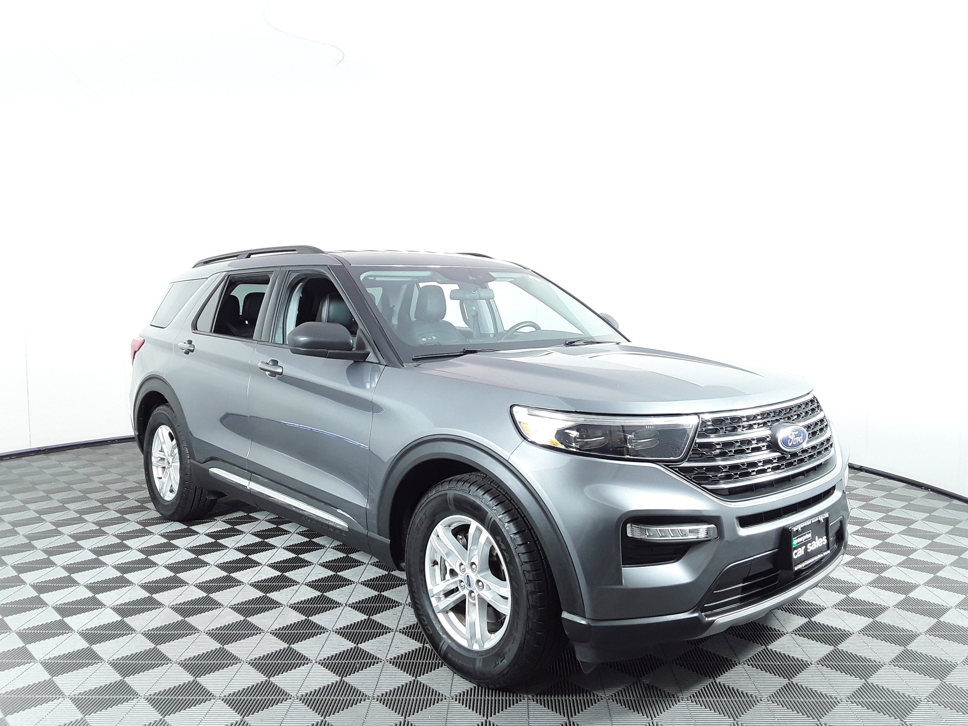 2022 Ford Explorer XLT RWD