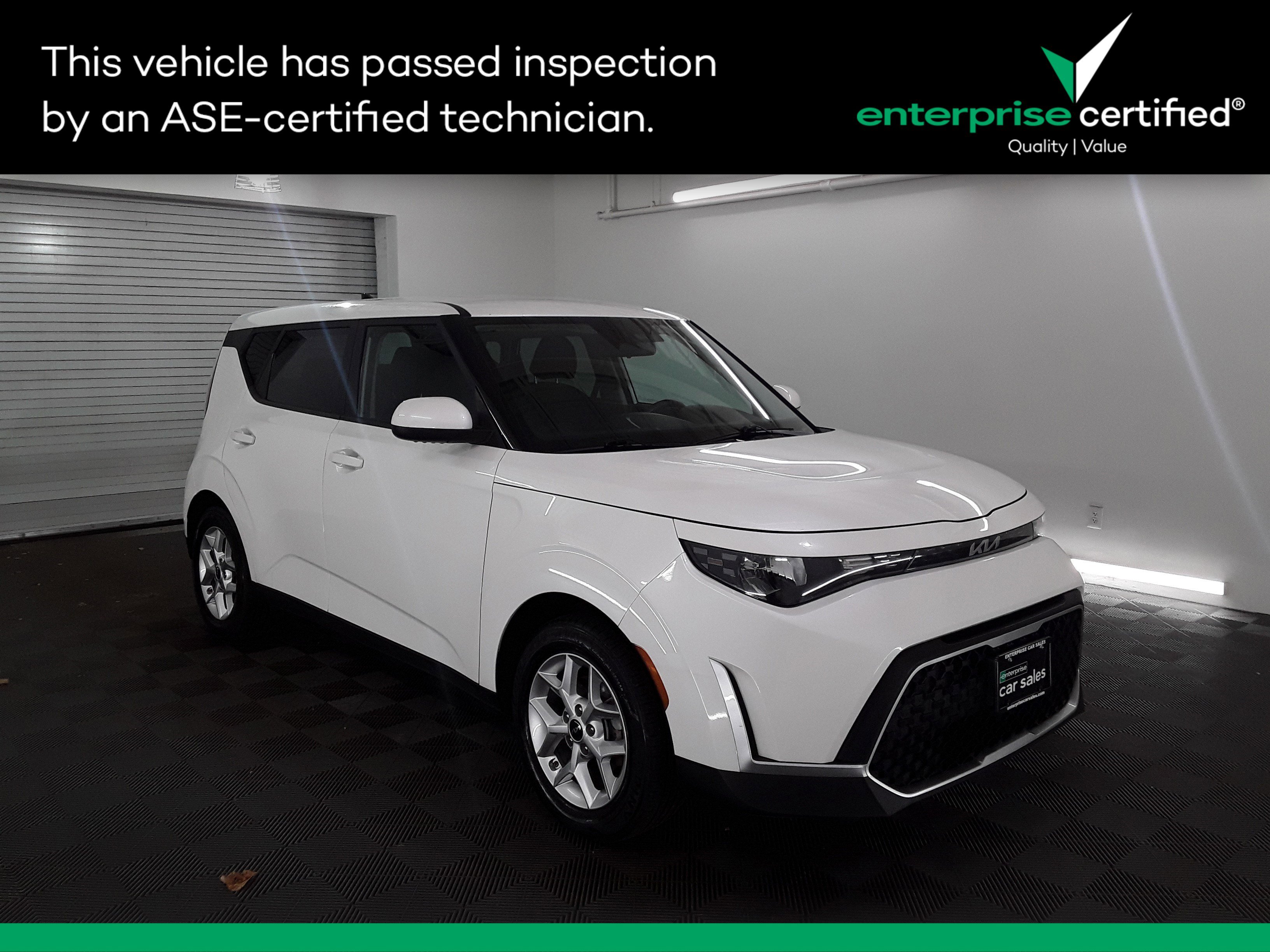 Used 2023 Kia Soul LX IVT