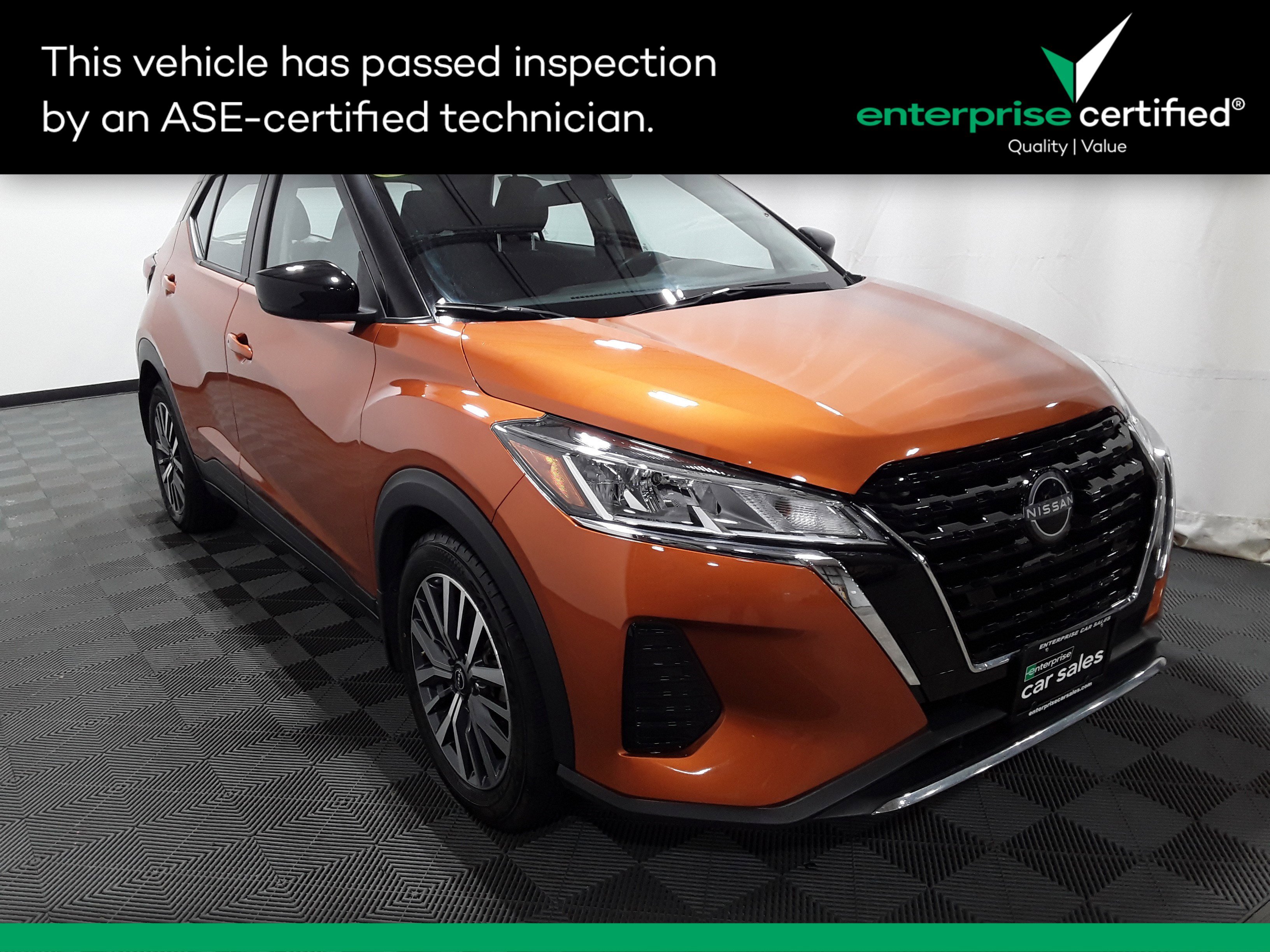 Used 2023 Nissan Kicks SV FWD