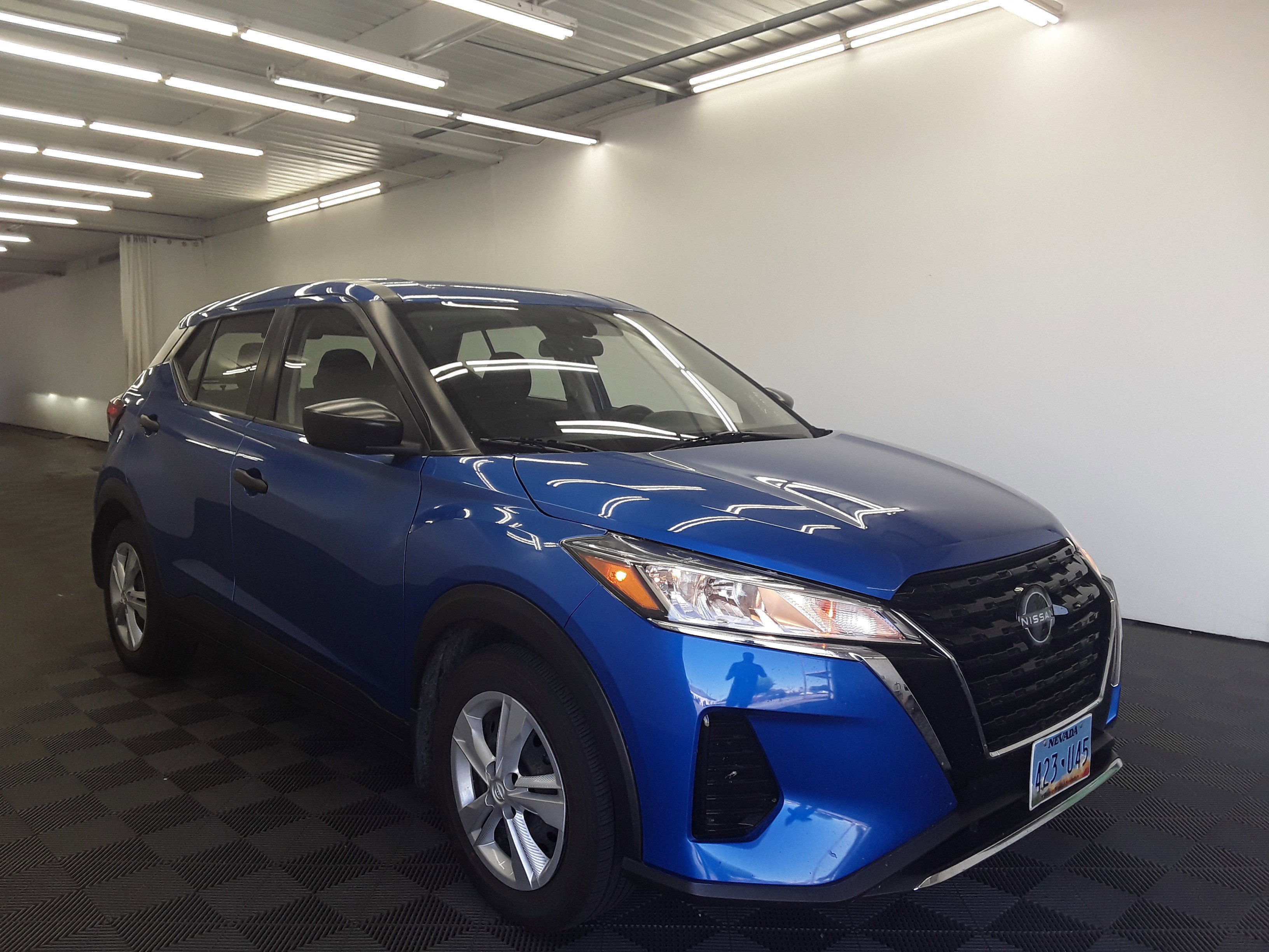Used 2022 Nissan Kicks S FWD