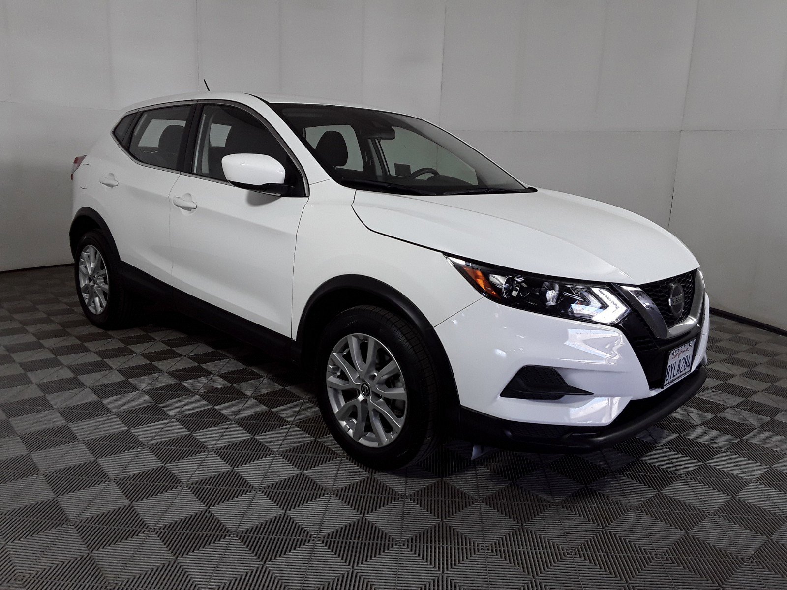 2022 Nissan Rogue Sport AWD S