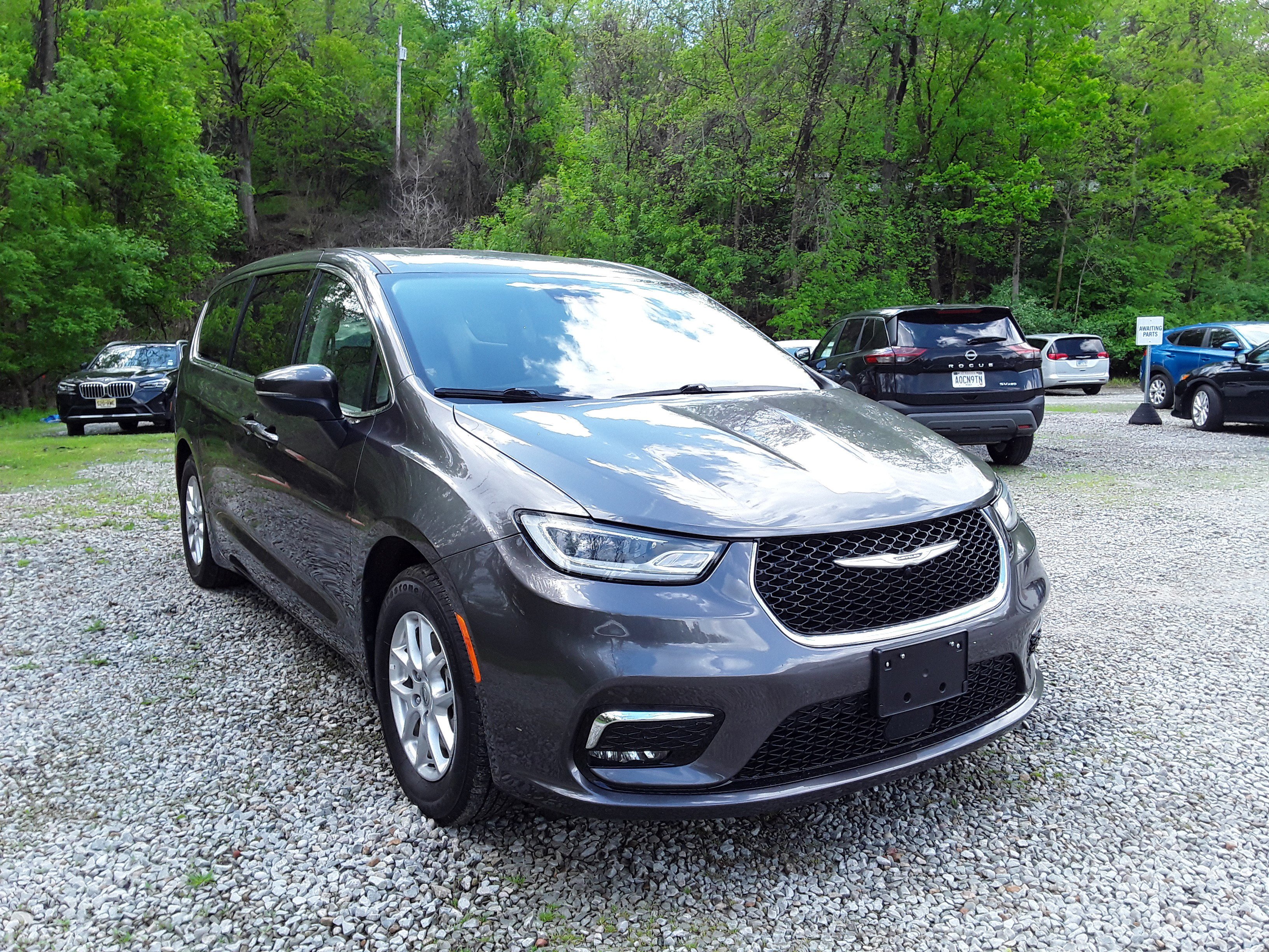 2023 Chrysler Pacifica Touring L FWD
