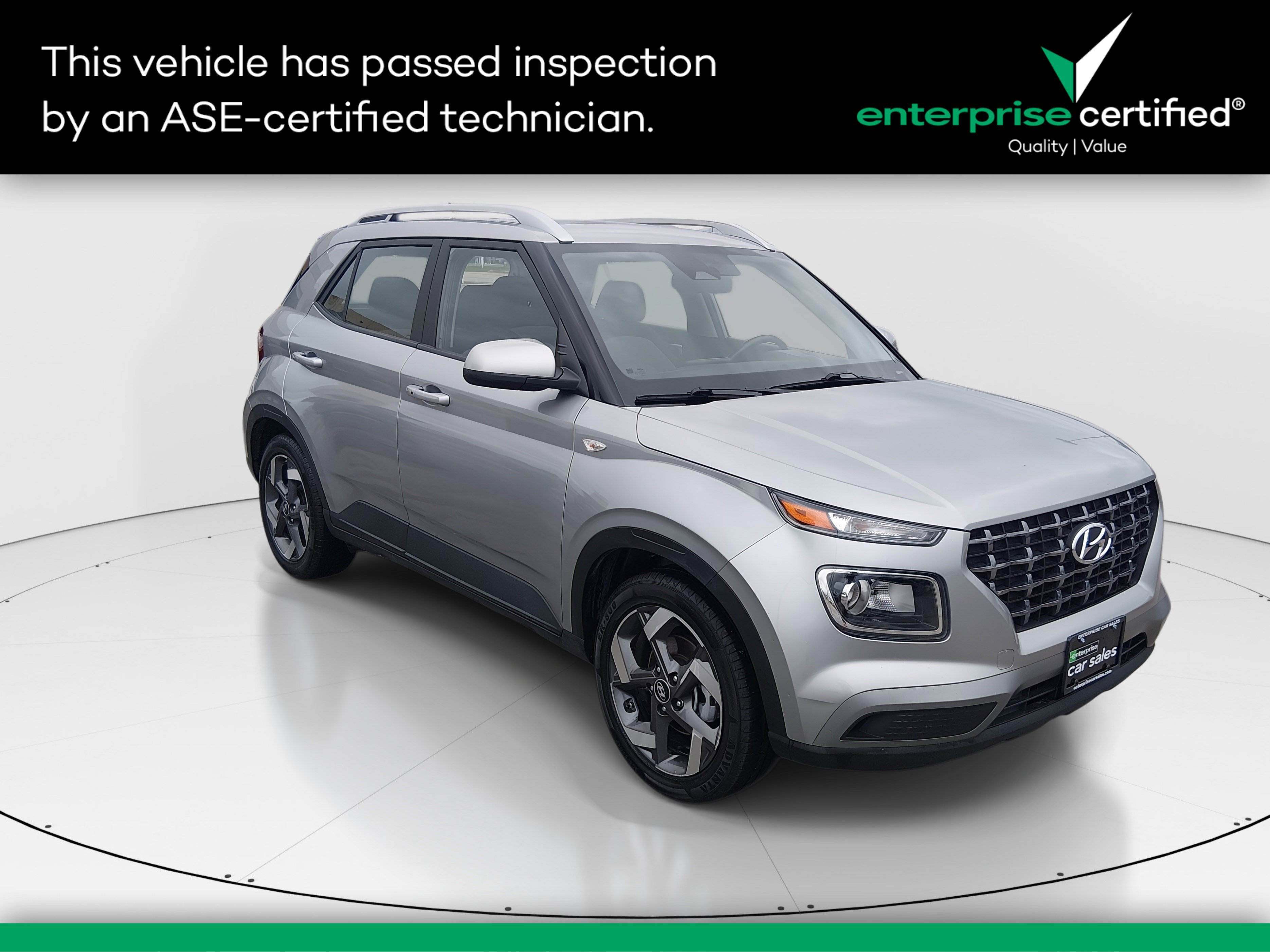 Used 2024 Hyundai Venue SEL IVT