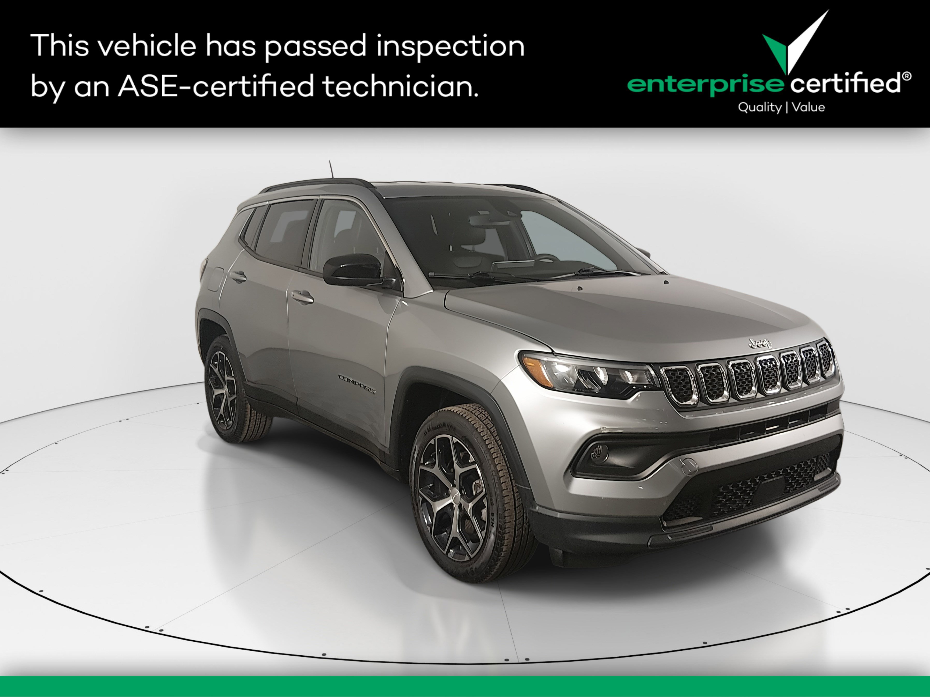 2024 Jeep Compass Latitude's photo