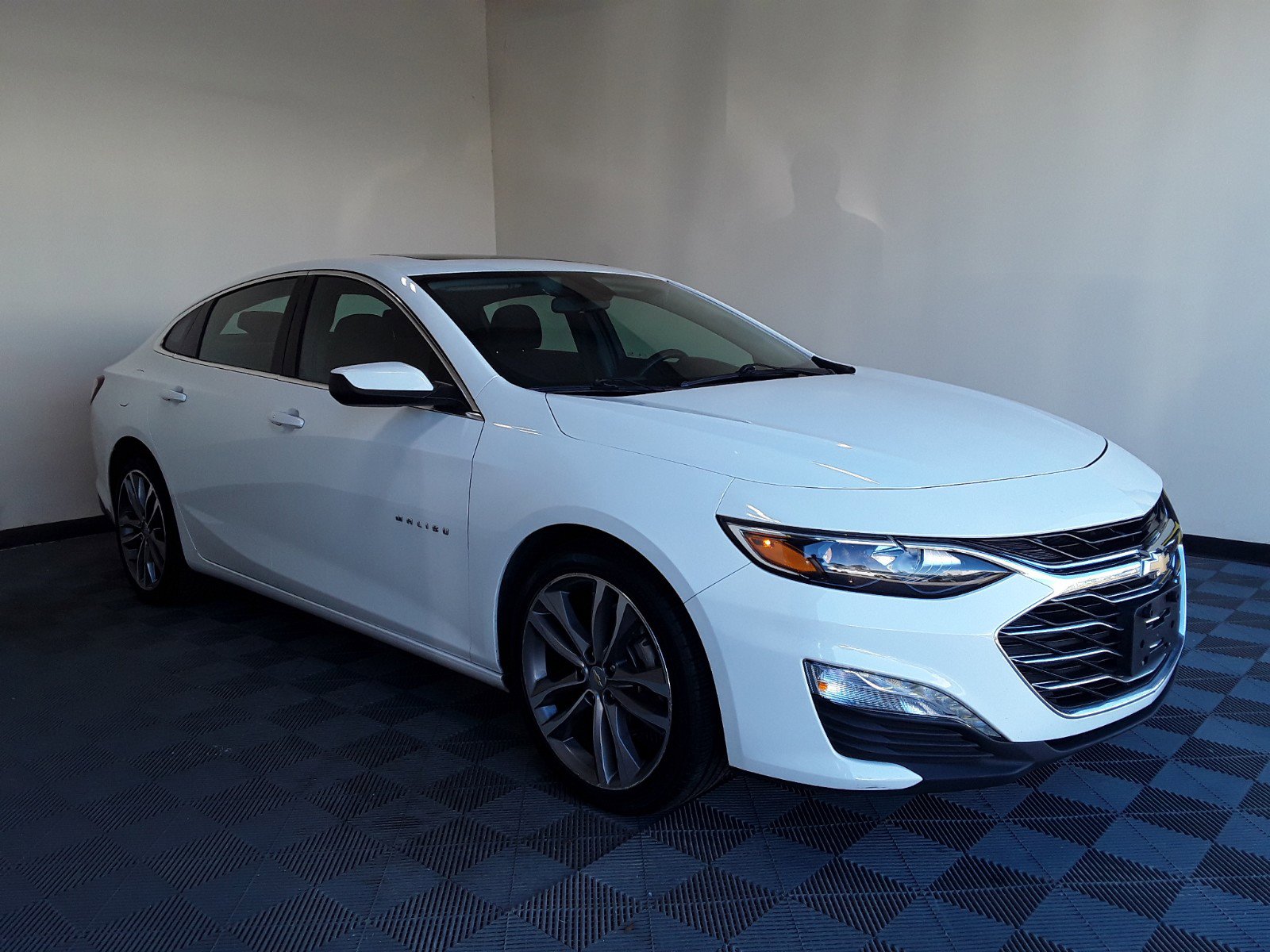 2022 Chevrolet Malibu LT 4dr Sdn