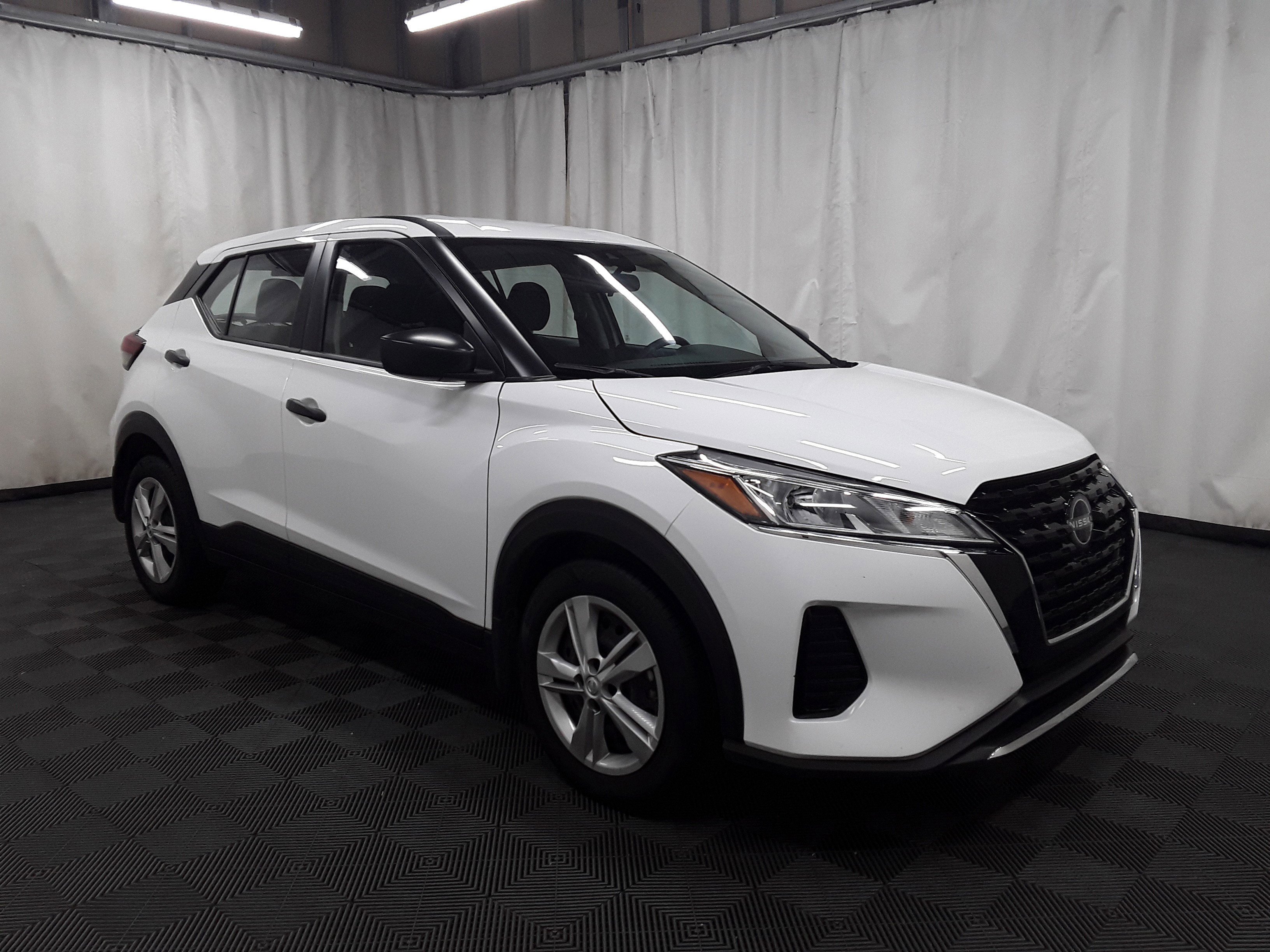 Used 2023 Nissan Kicks S FWD