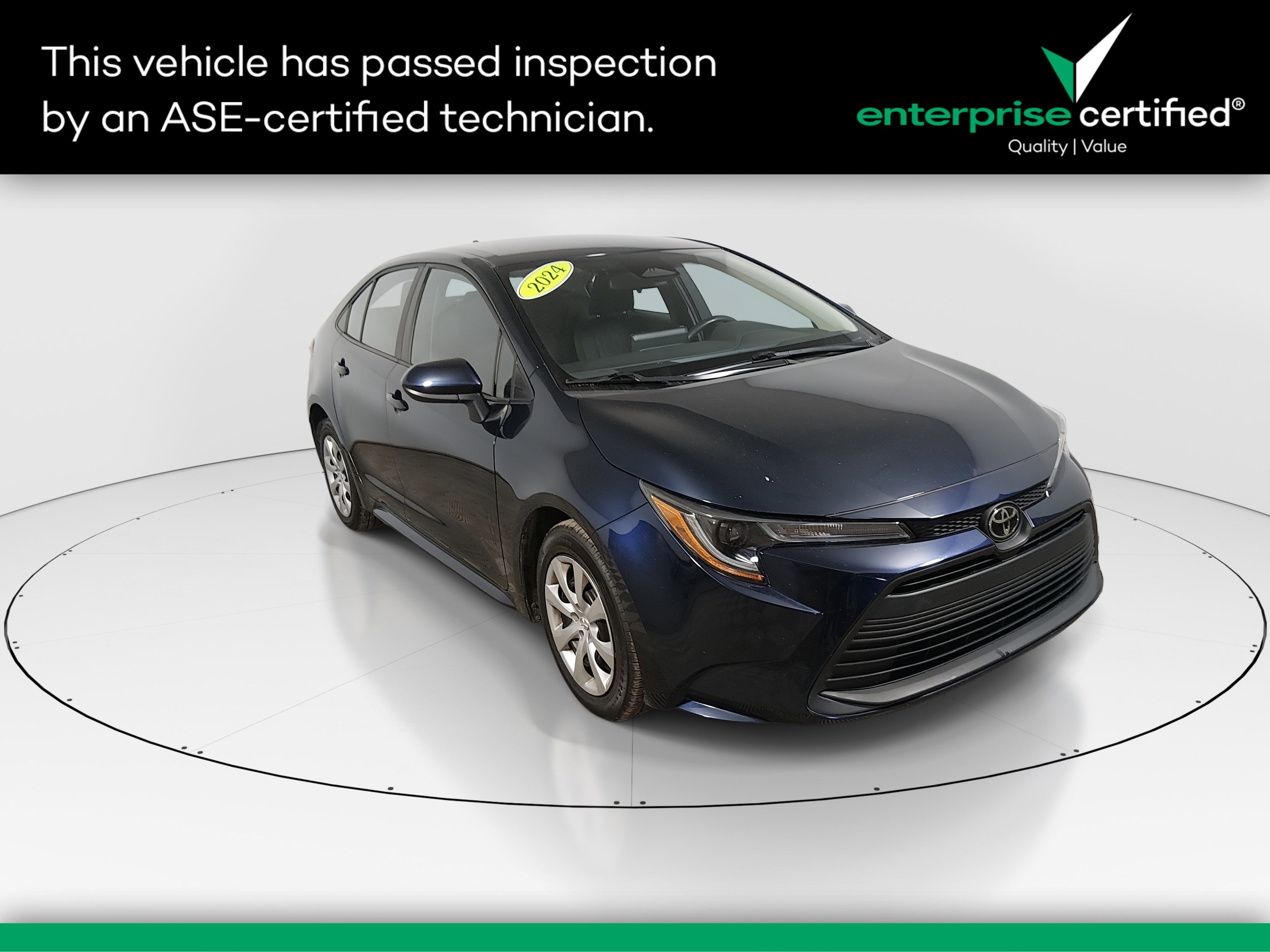 2024 Toyota Corolla LE's photo