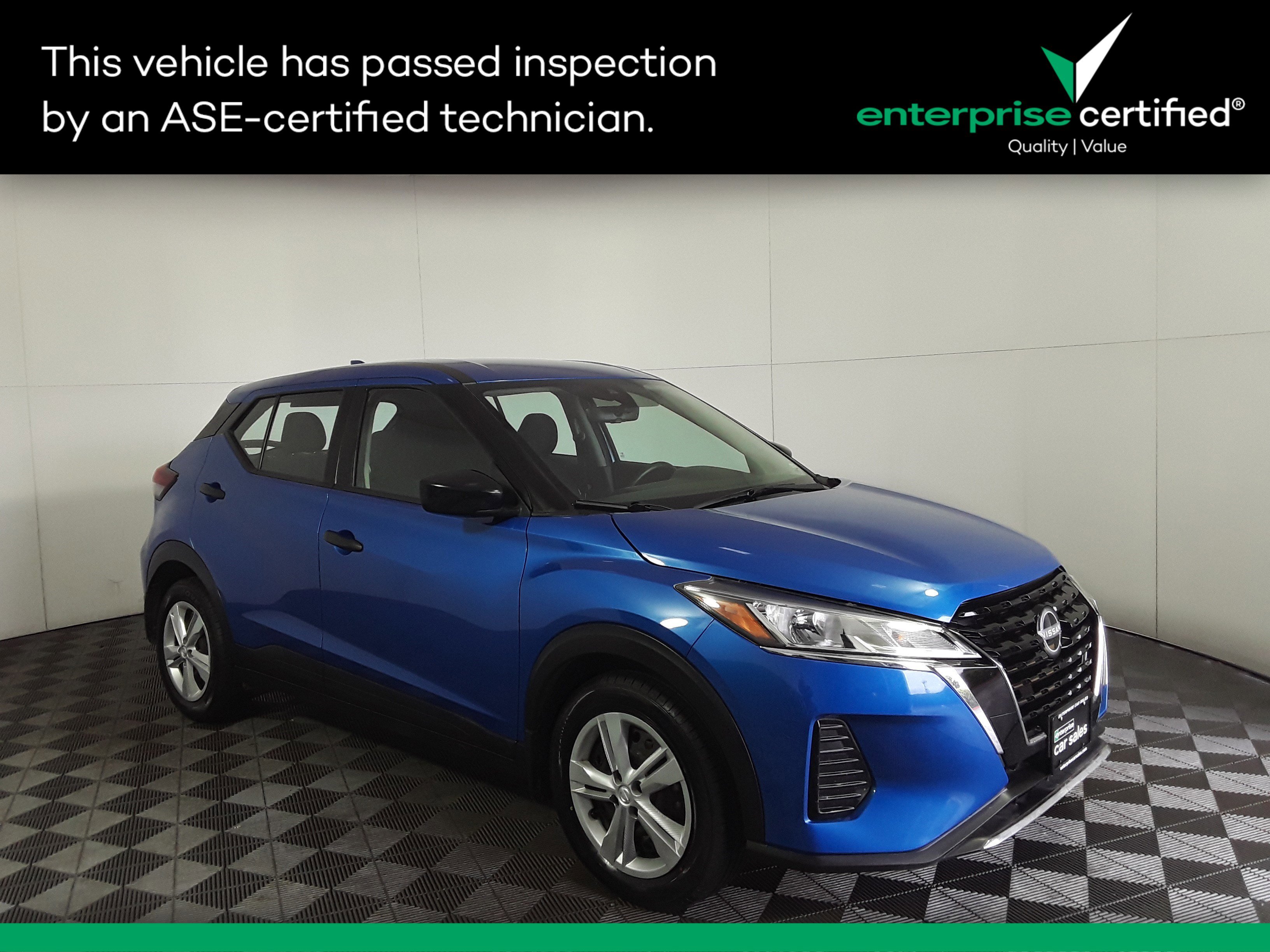 Used 2023 Nissan Kicks S FWD