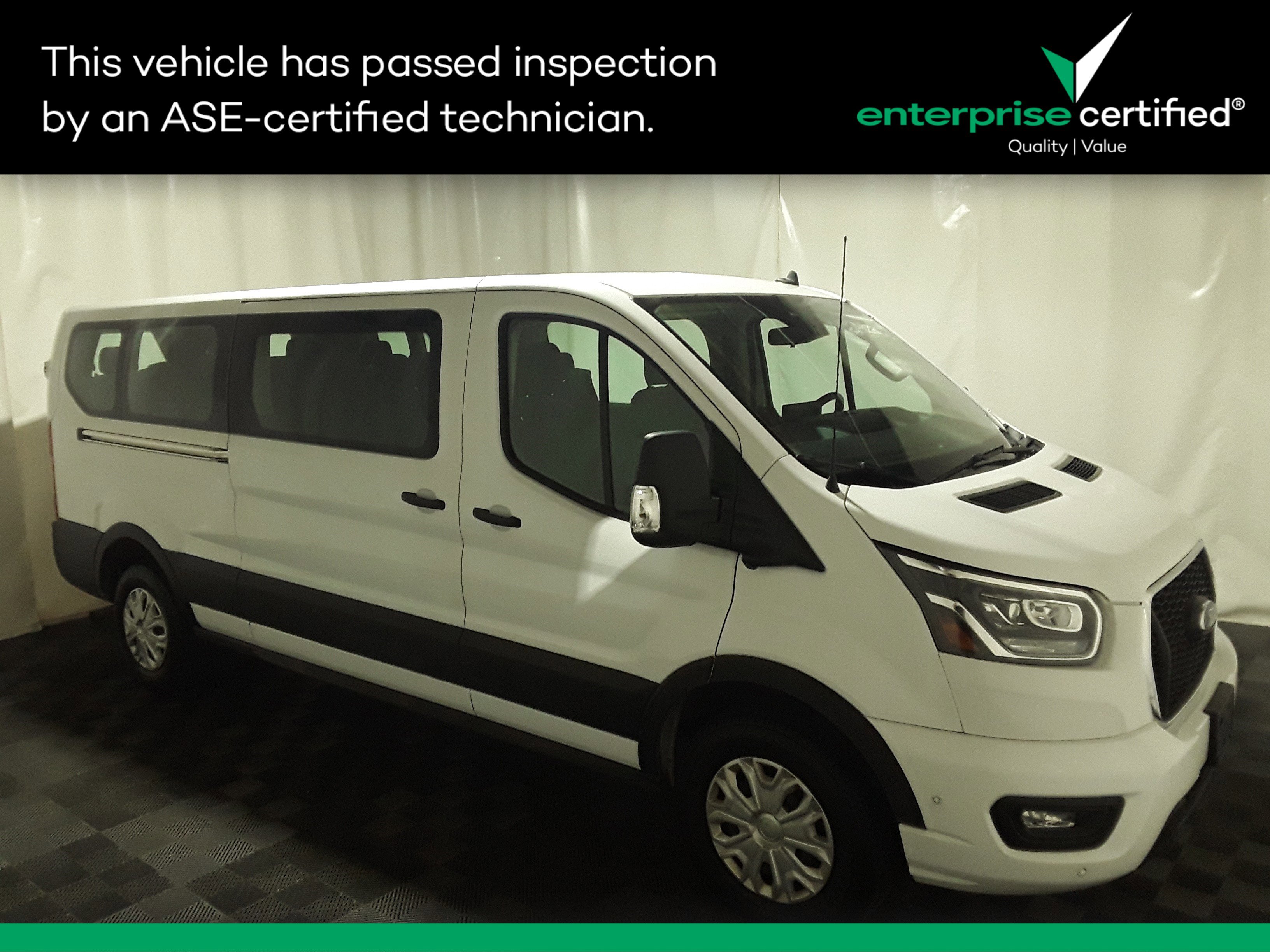 2023 Ford Transit Passenger Wagon T-350 148
