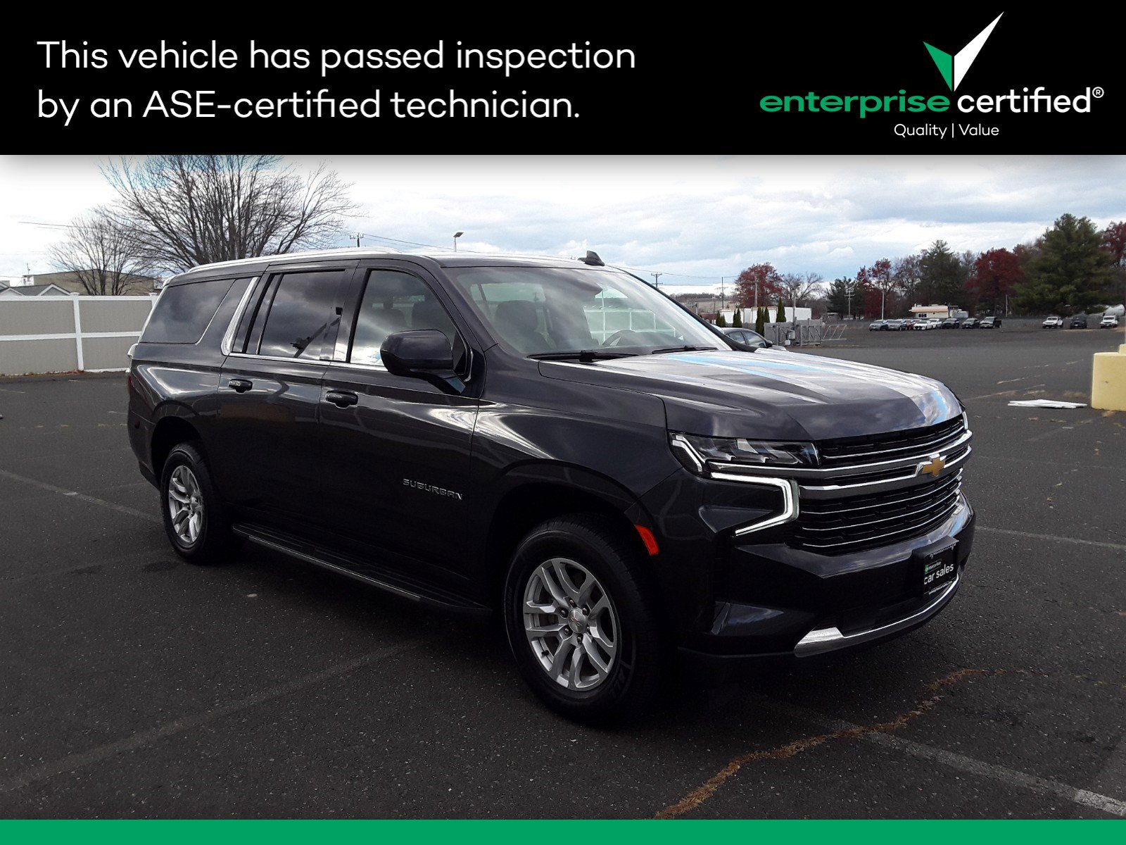 2023 Chevrolet Suburban 4WD 4dr LT