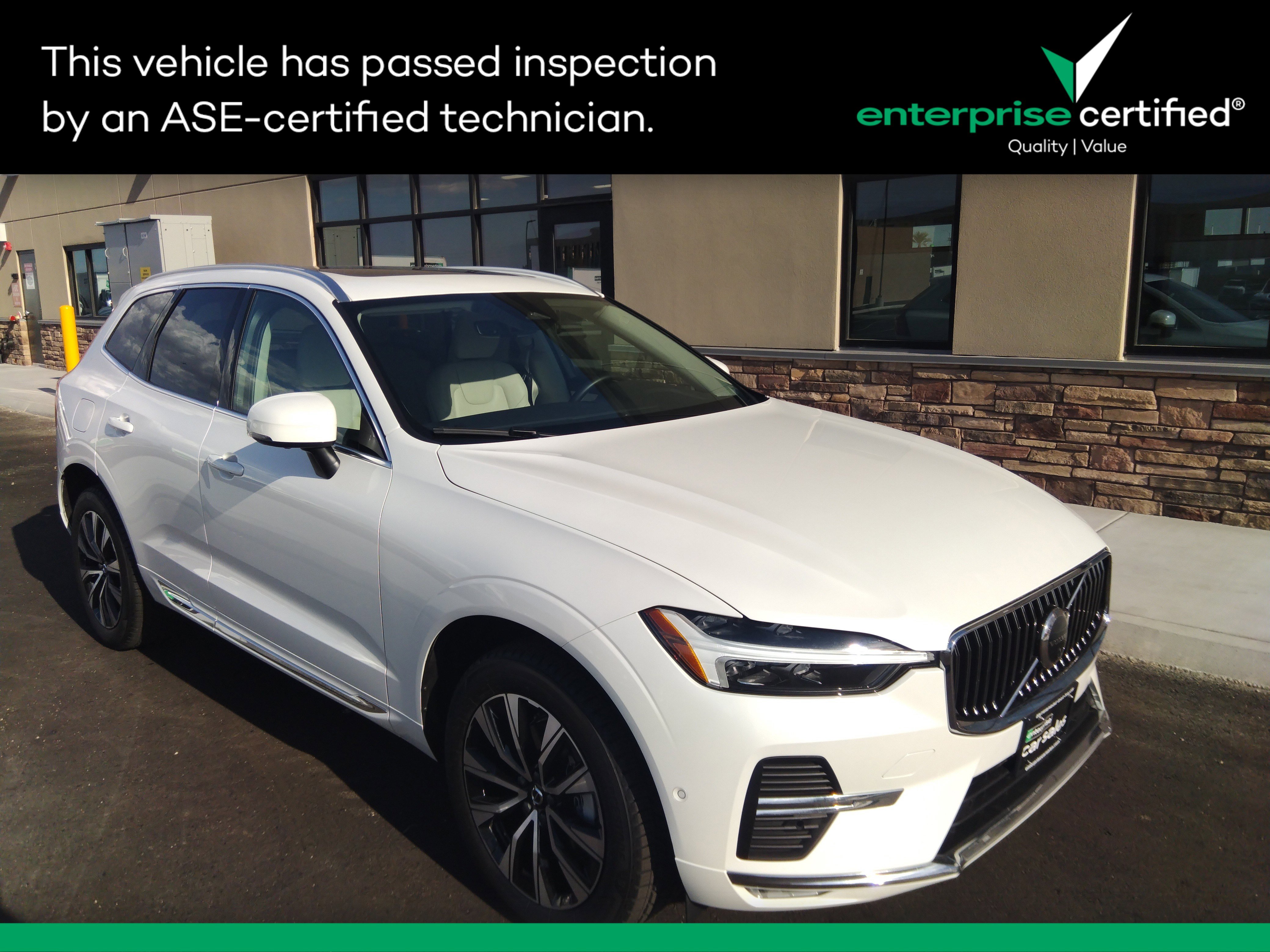 2023 Volvo XC60 B5 AWD Plus Bright Theme