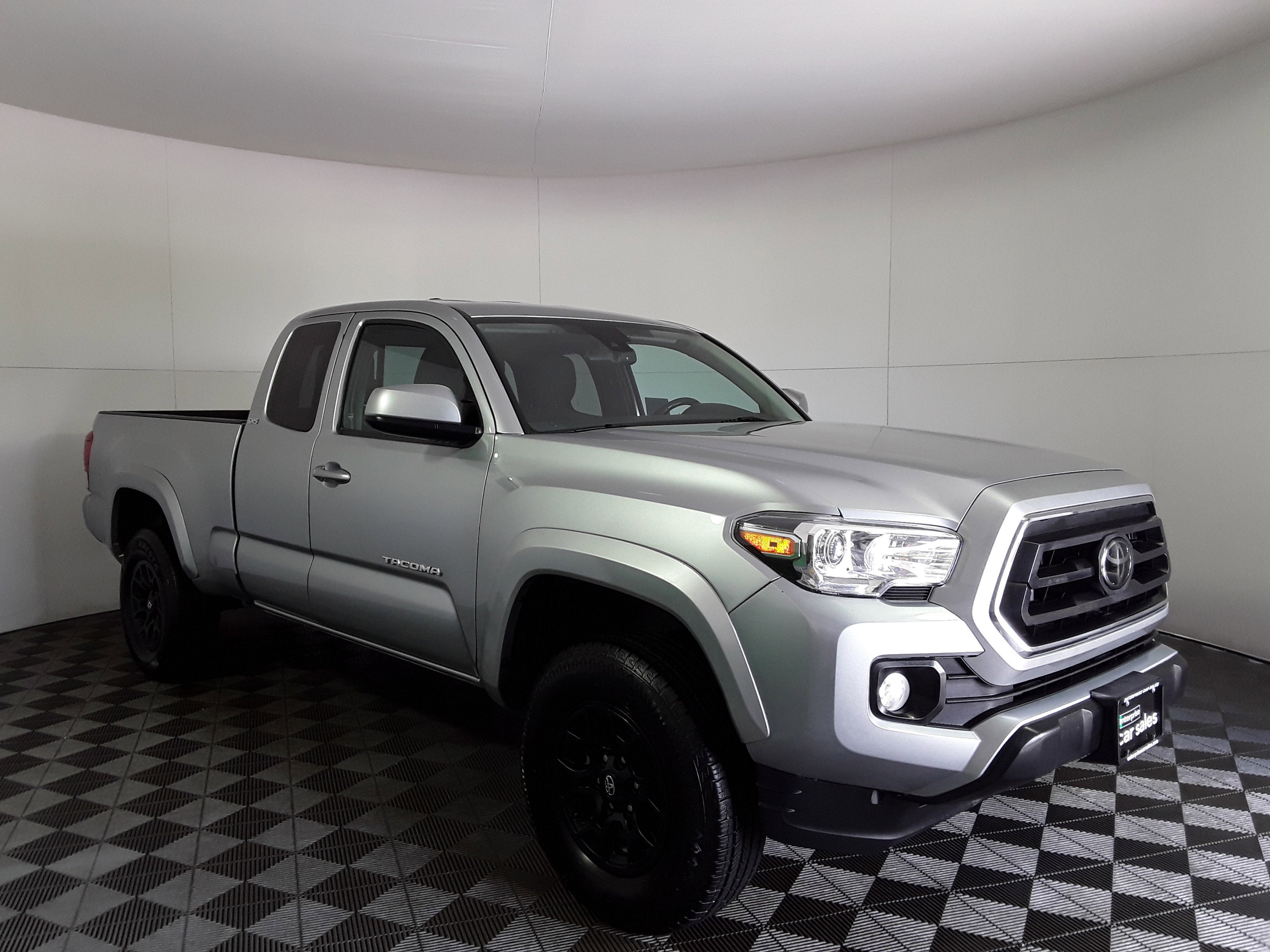 2022 Toyota Tacoma 4WD SR5 Access Cab 6' Bed V6 AT