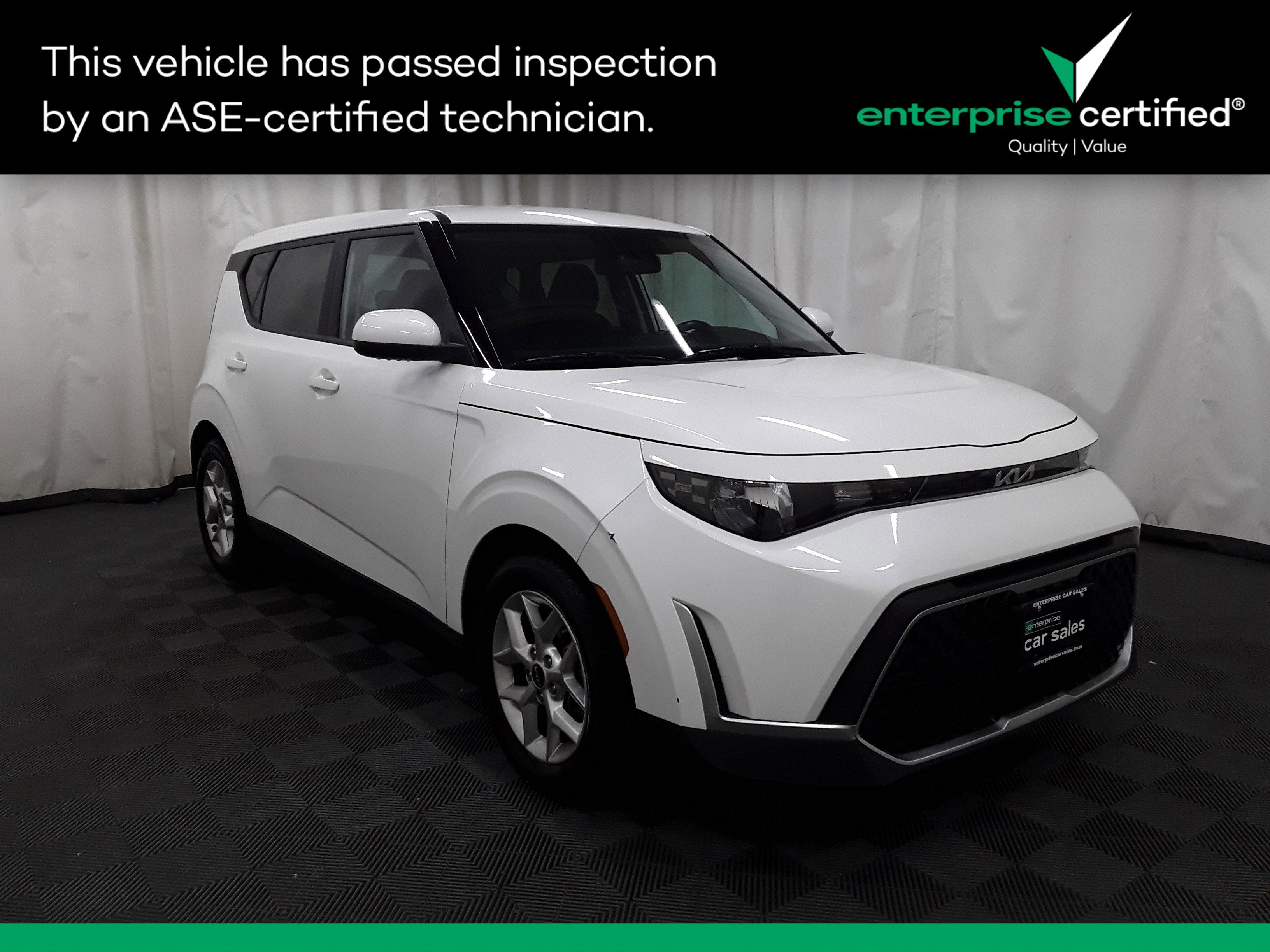 Used 2023 Kia Soul LX IVT