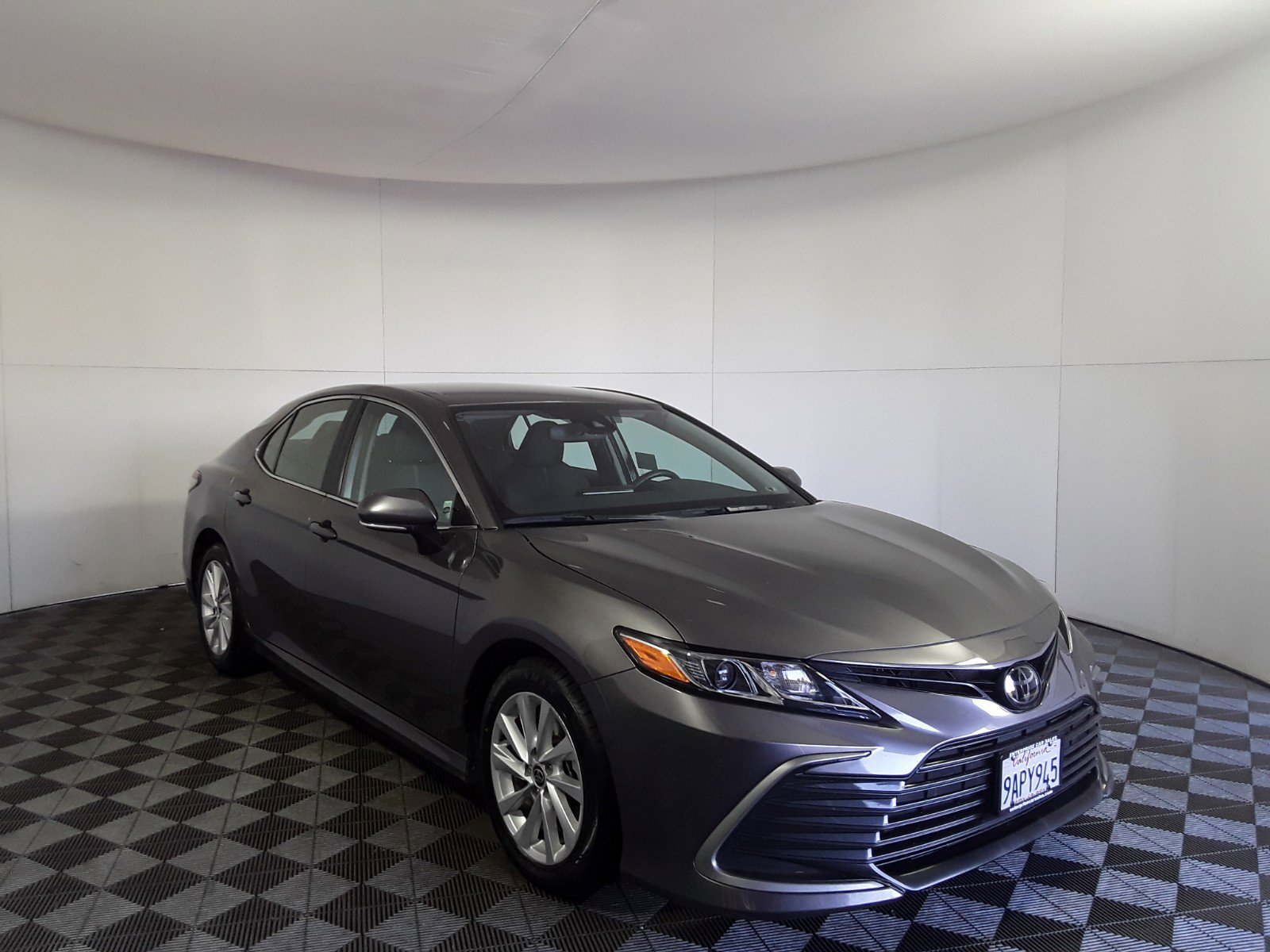 2022 Toyota Camry LE Auto