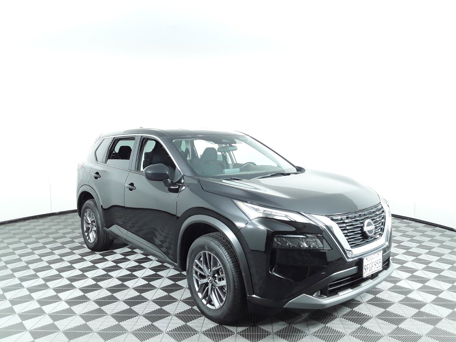 Used 2023 Nissan Rogue 