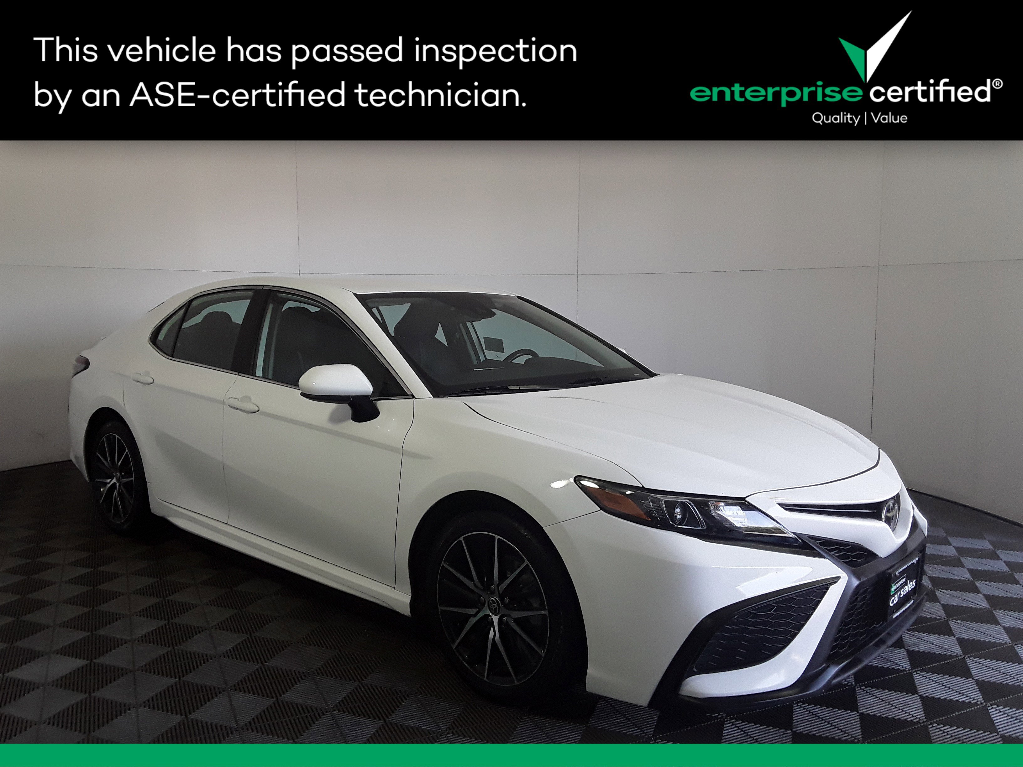 2021 Toyota Camry SE Auto