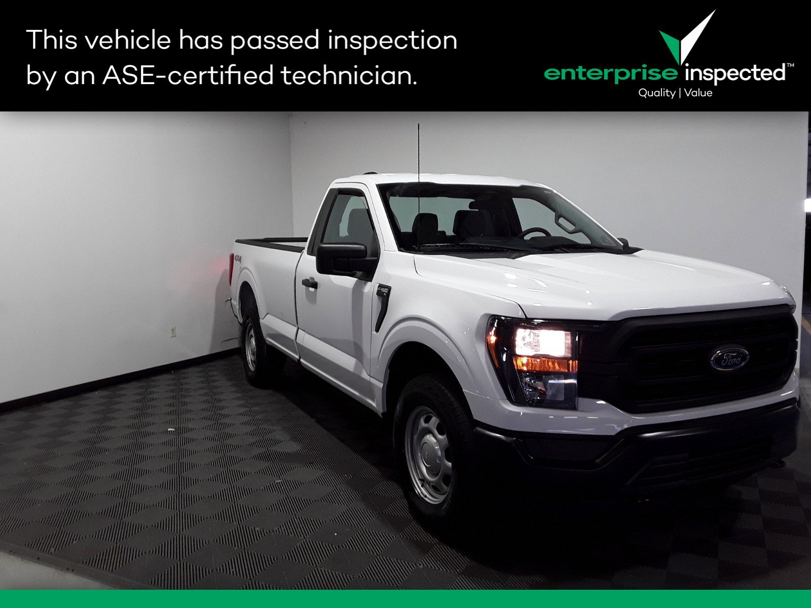 2023 Ford F-150 XL 4WD Reg Cab 8' Box