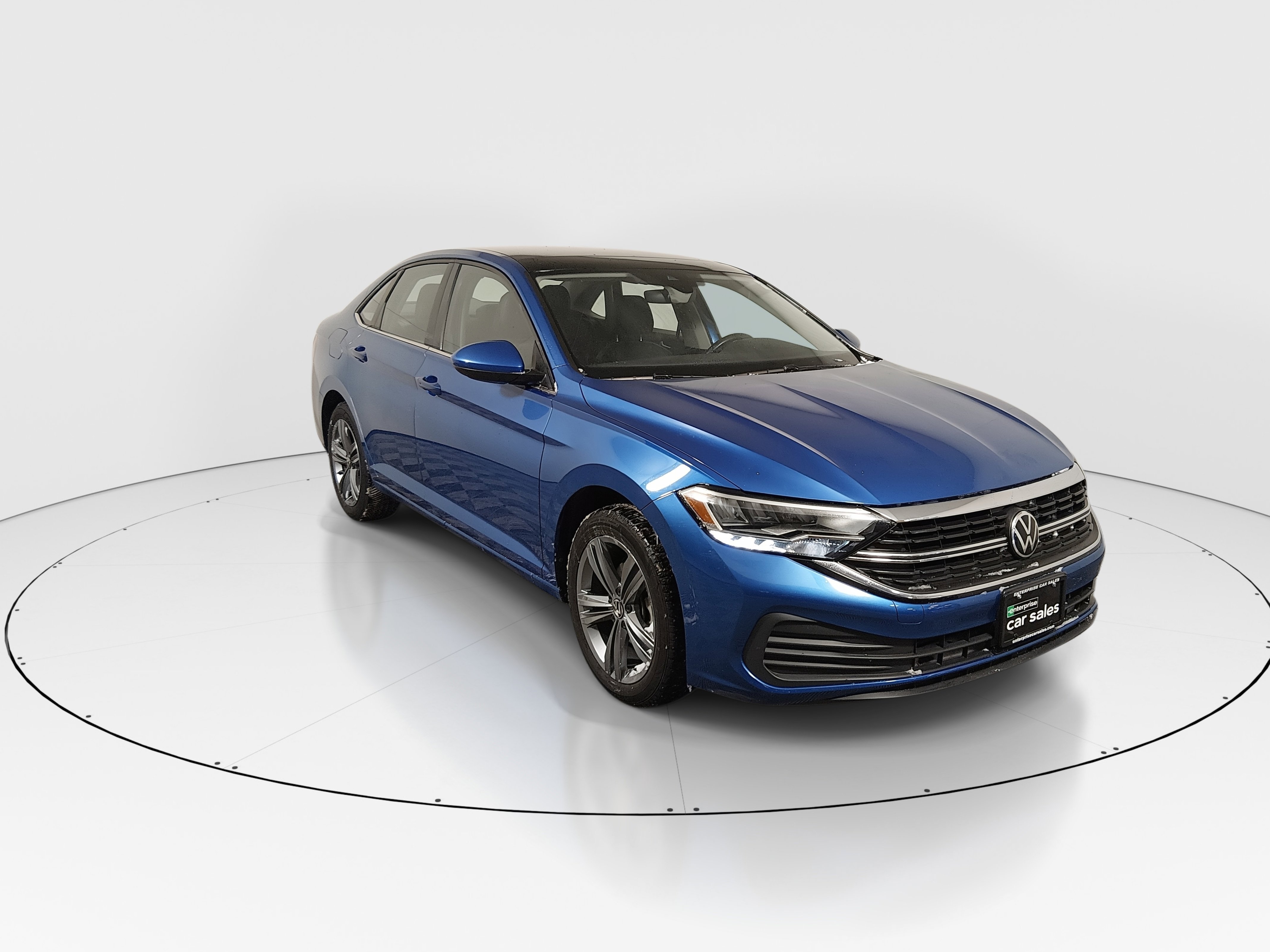 Used 2024 Volkswagen Jetta SE Auto