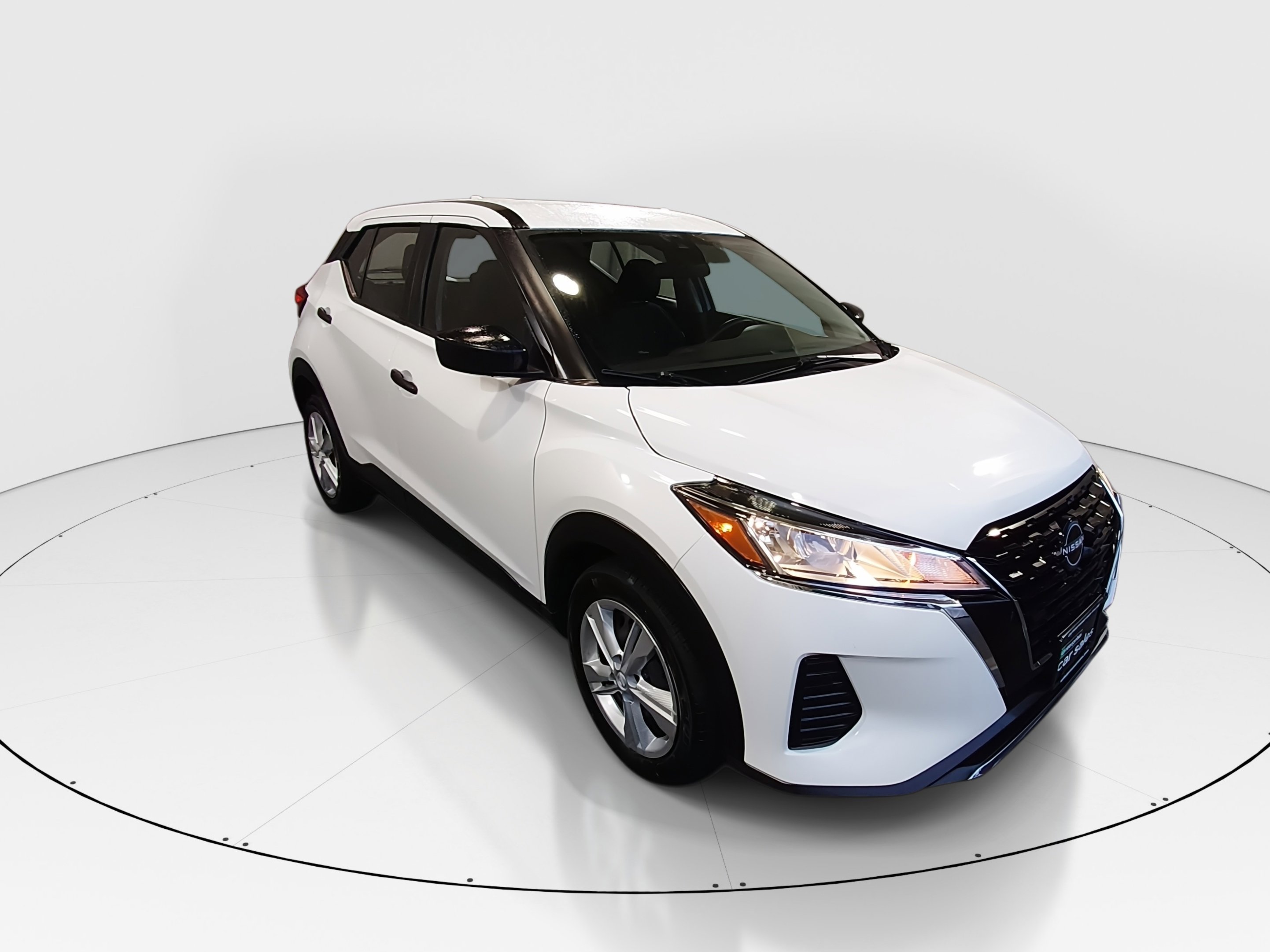 Used 2024 Nissan Kicks S FWD