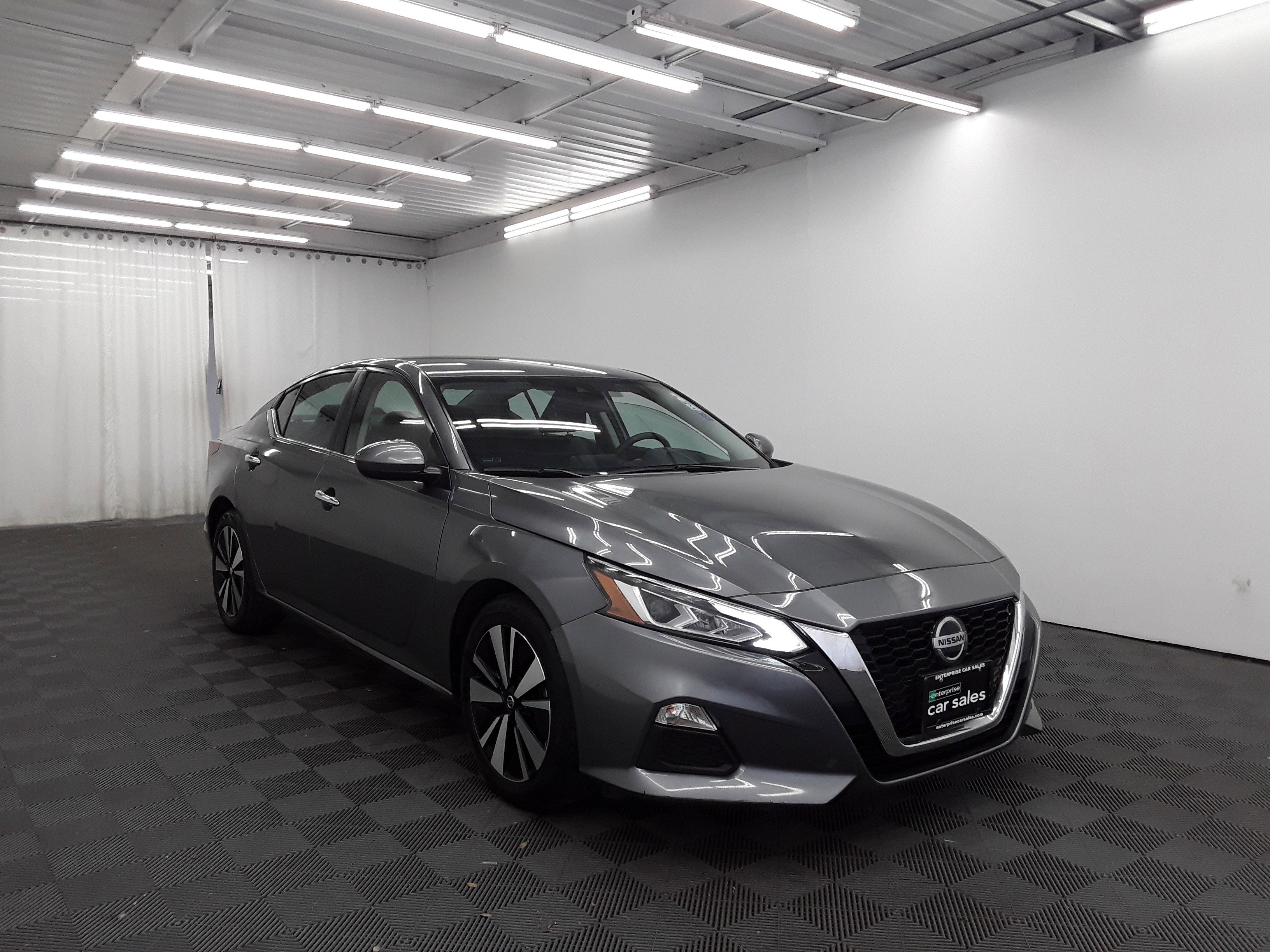 2022 Nissan Altima 2.5 SV Sedan