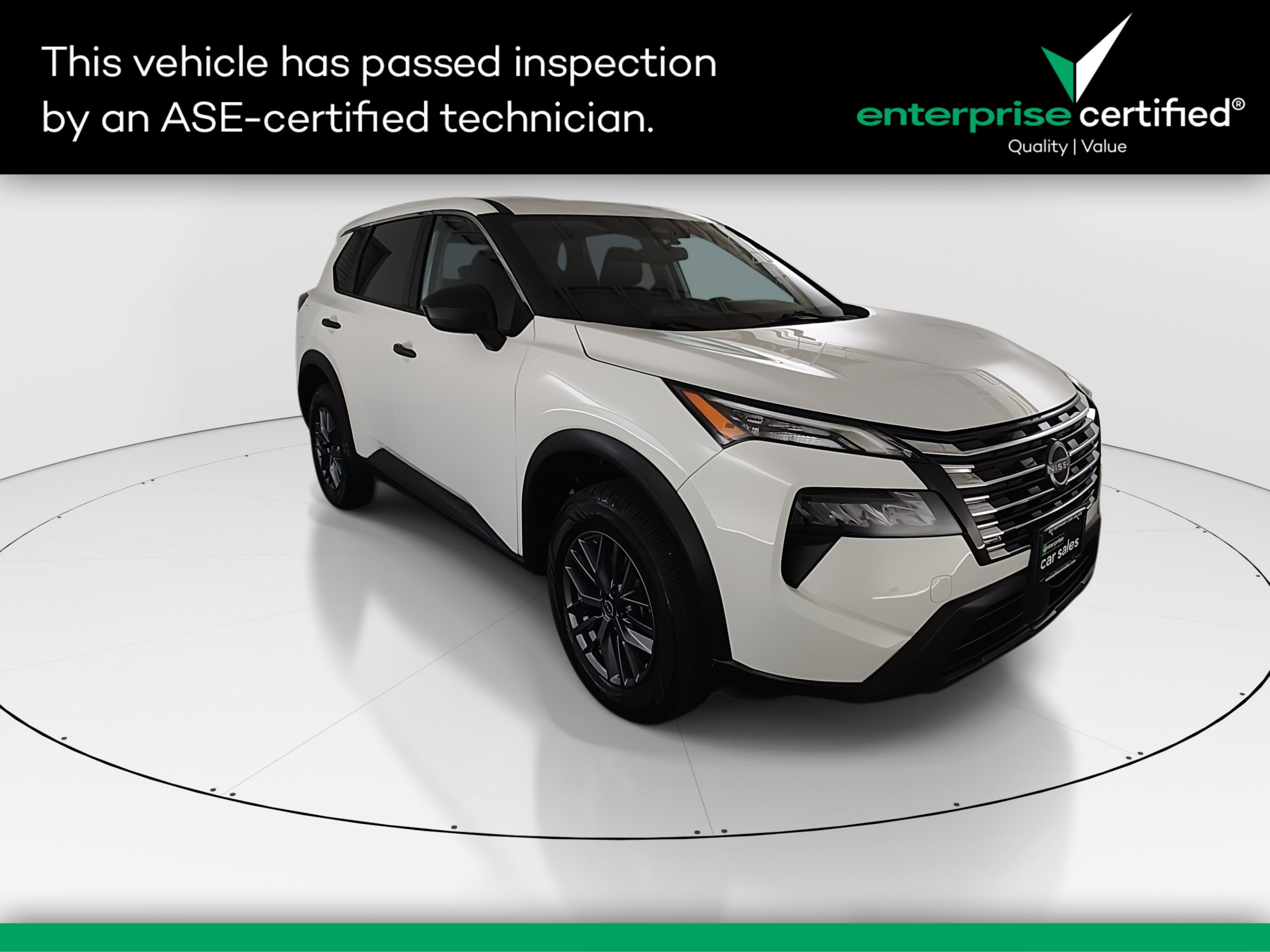 2024 Nissan Rogue S's photo