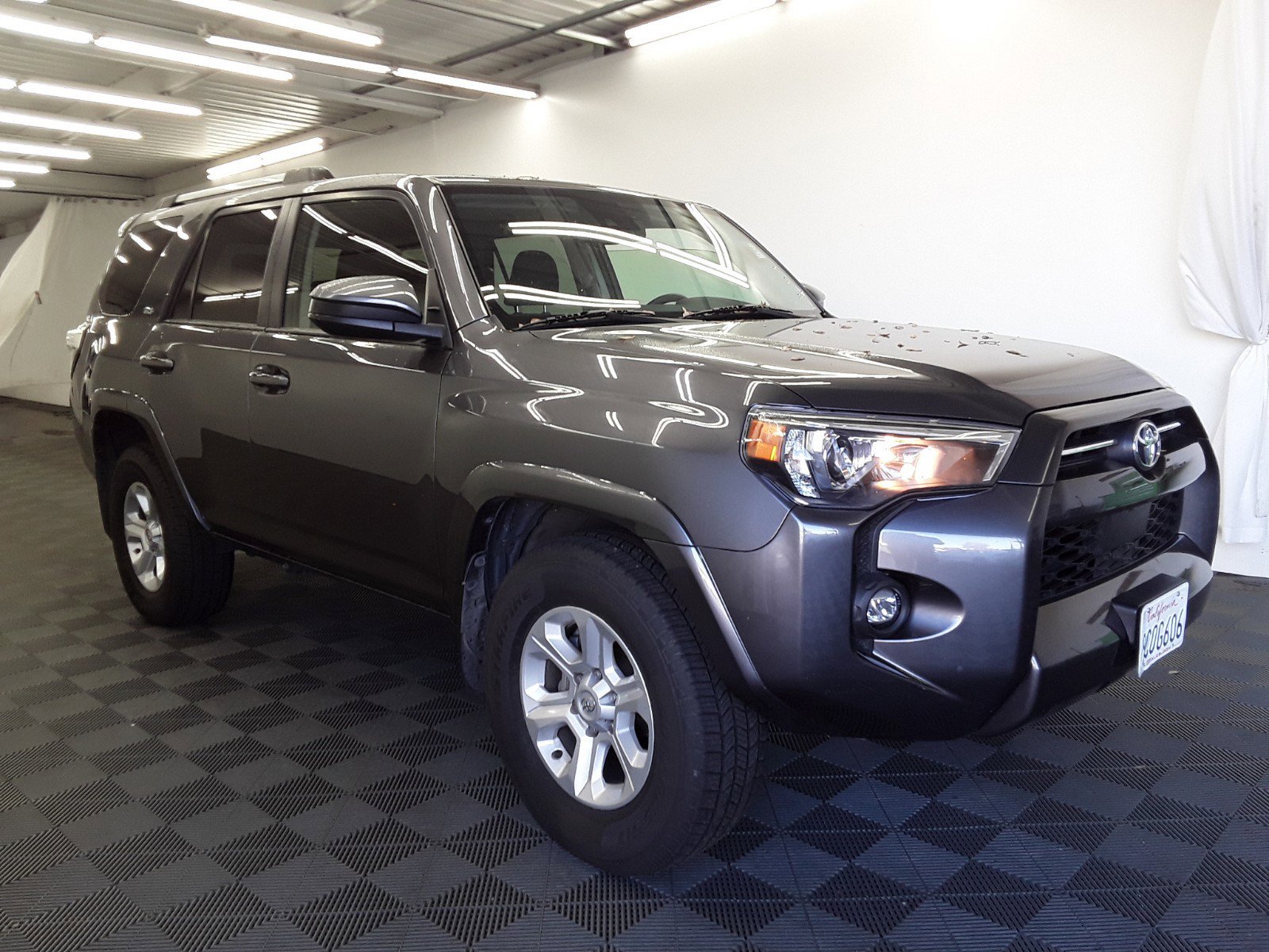 2022 Toyota 4Runner SR5 2WD