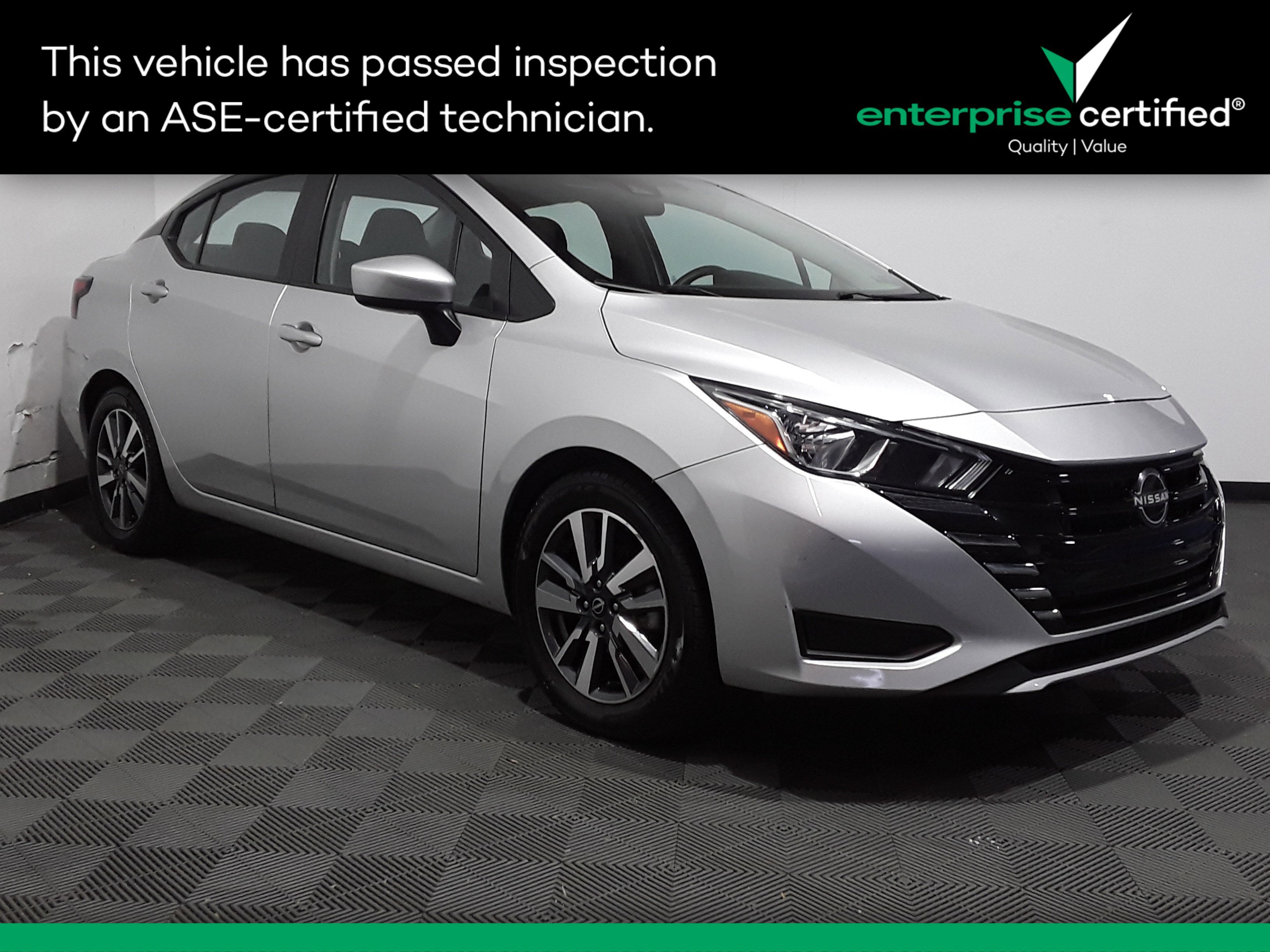 2023 Nissan Versa Sedan SV