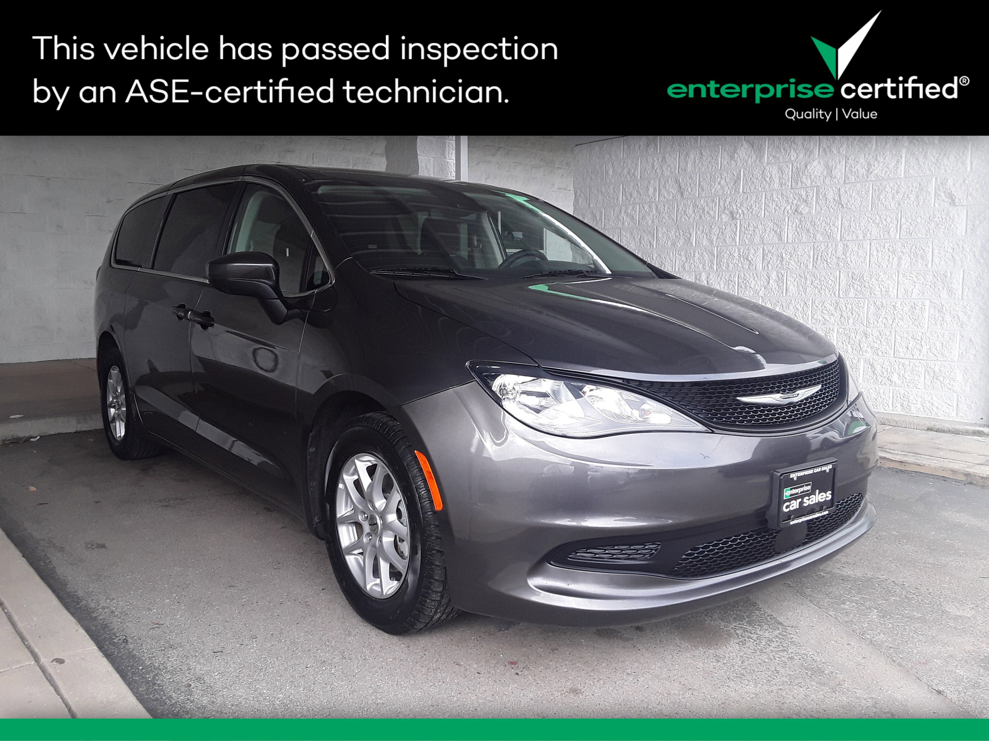 2023 Chrysler Voyager LX FWD