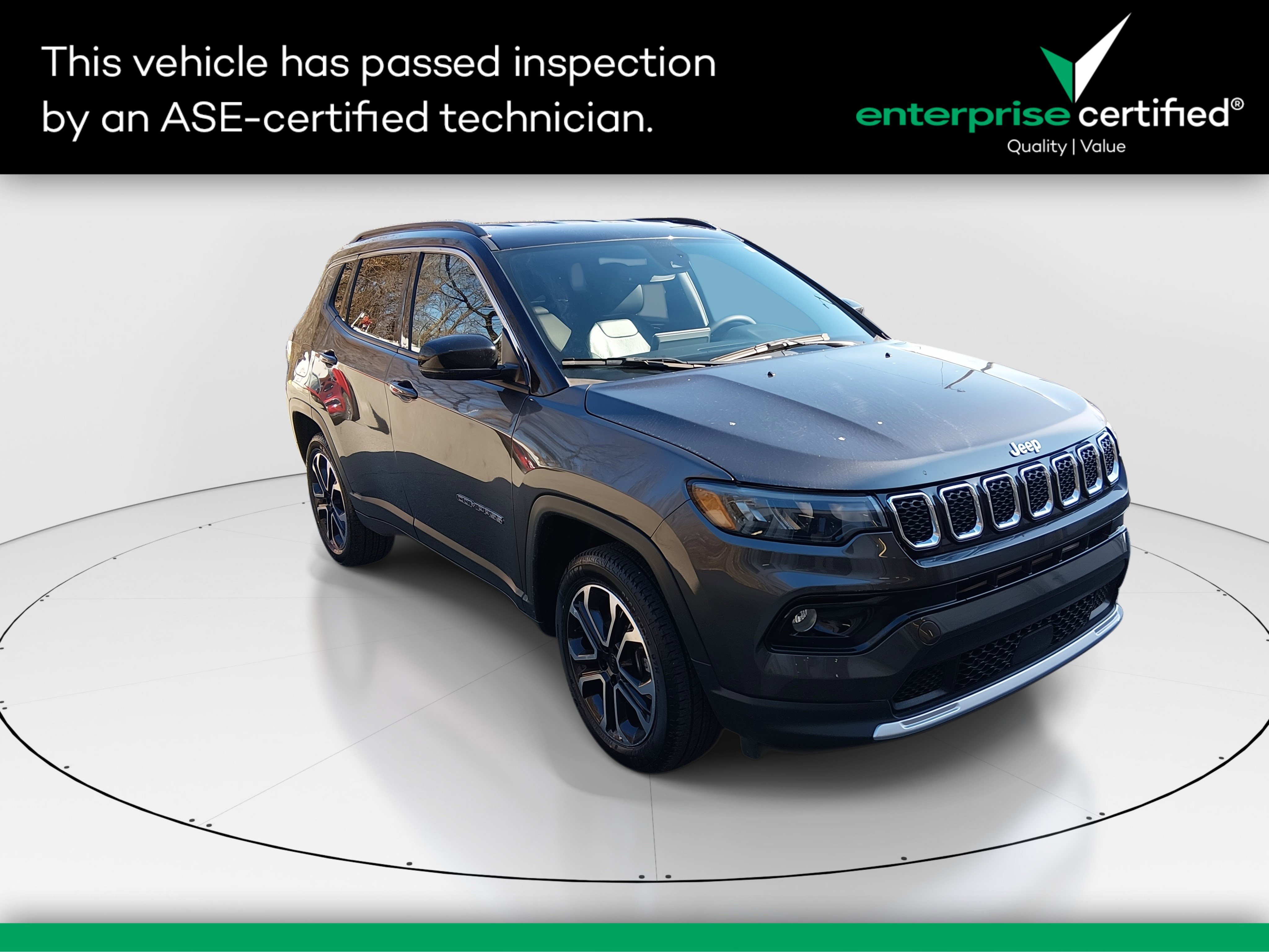 2023 Jeep Compass Limited's photo