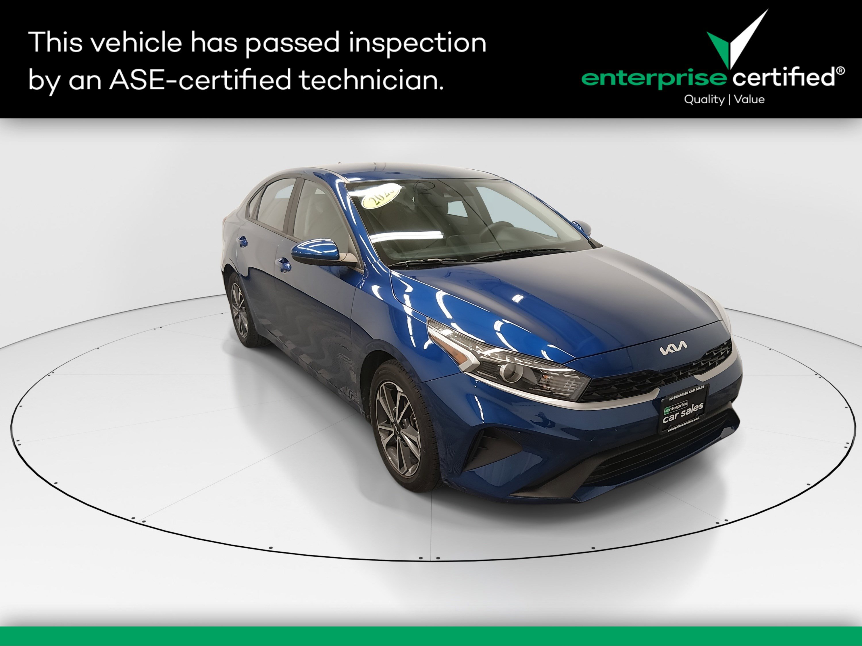 2023 Kia Forte LXS's photo