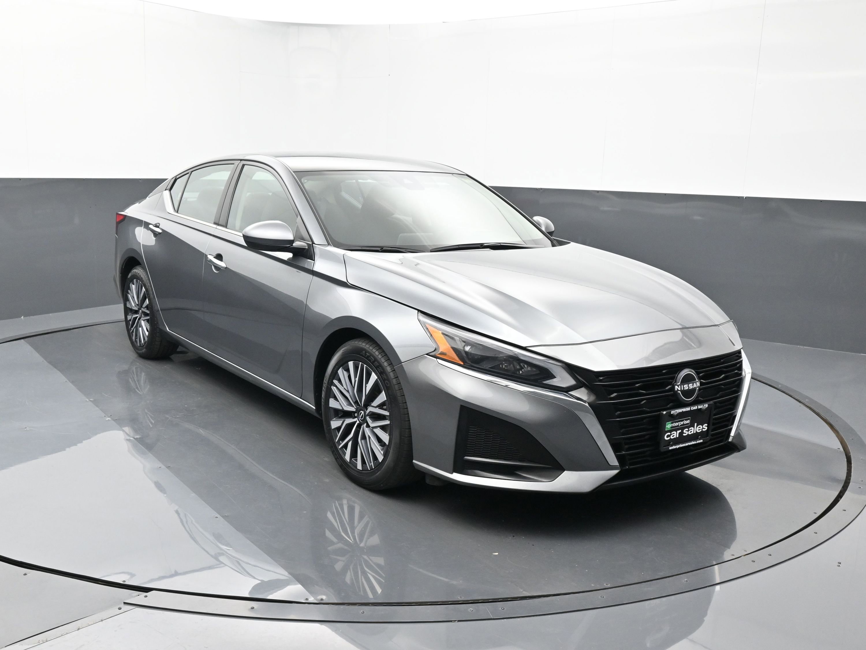 2023 Nissan Altima 2.5 SV Sedan