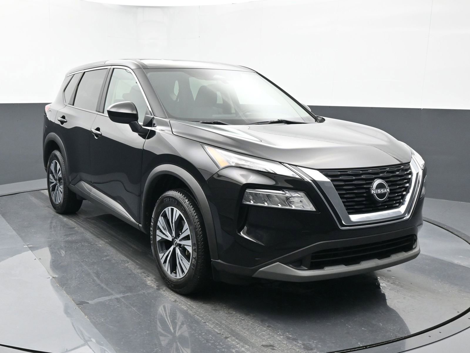 2023 Nissan Rogue FWD SV