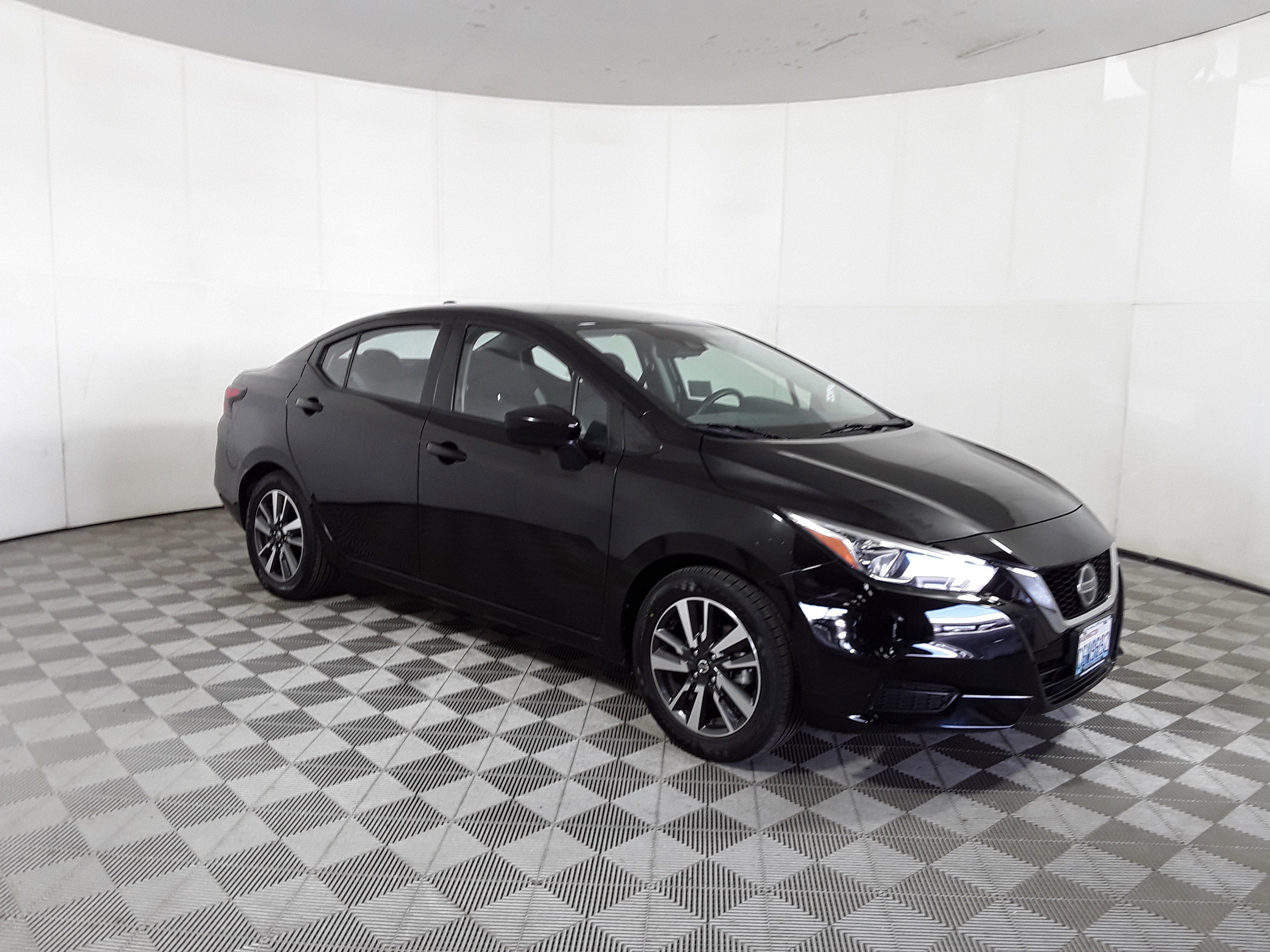 Used 2022 Nissan Versa SV CVT