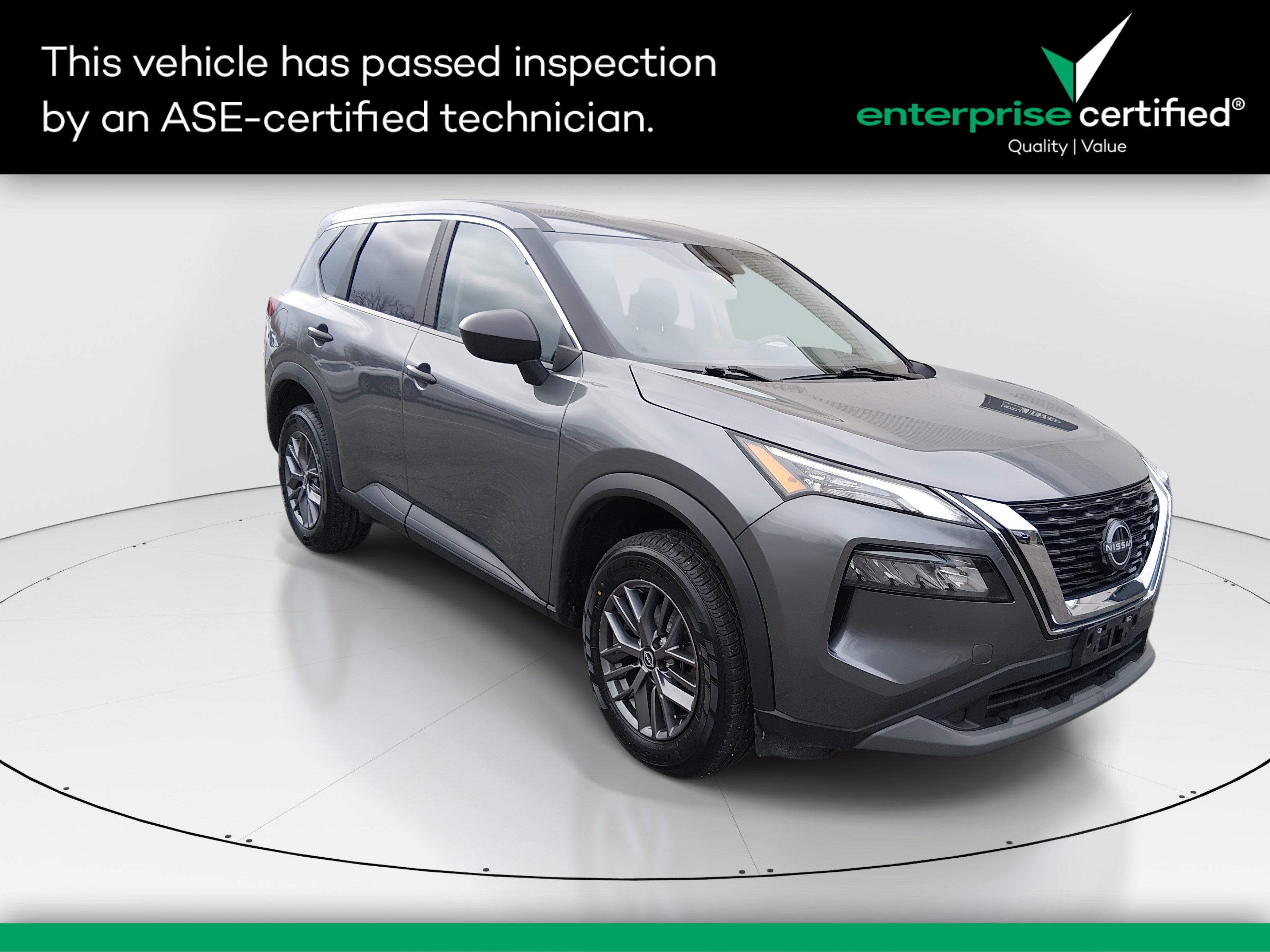 2023 Nissan Rogue S's photo