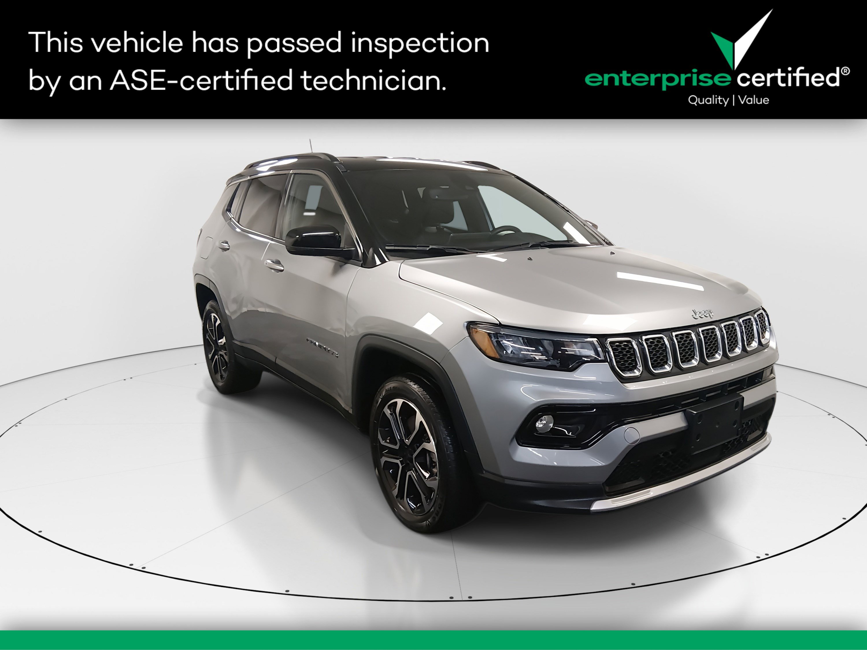 2023 Jeep Compass Limited's photo