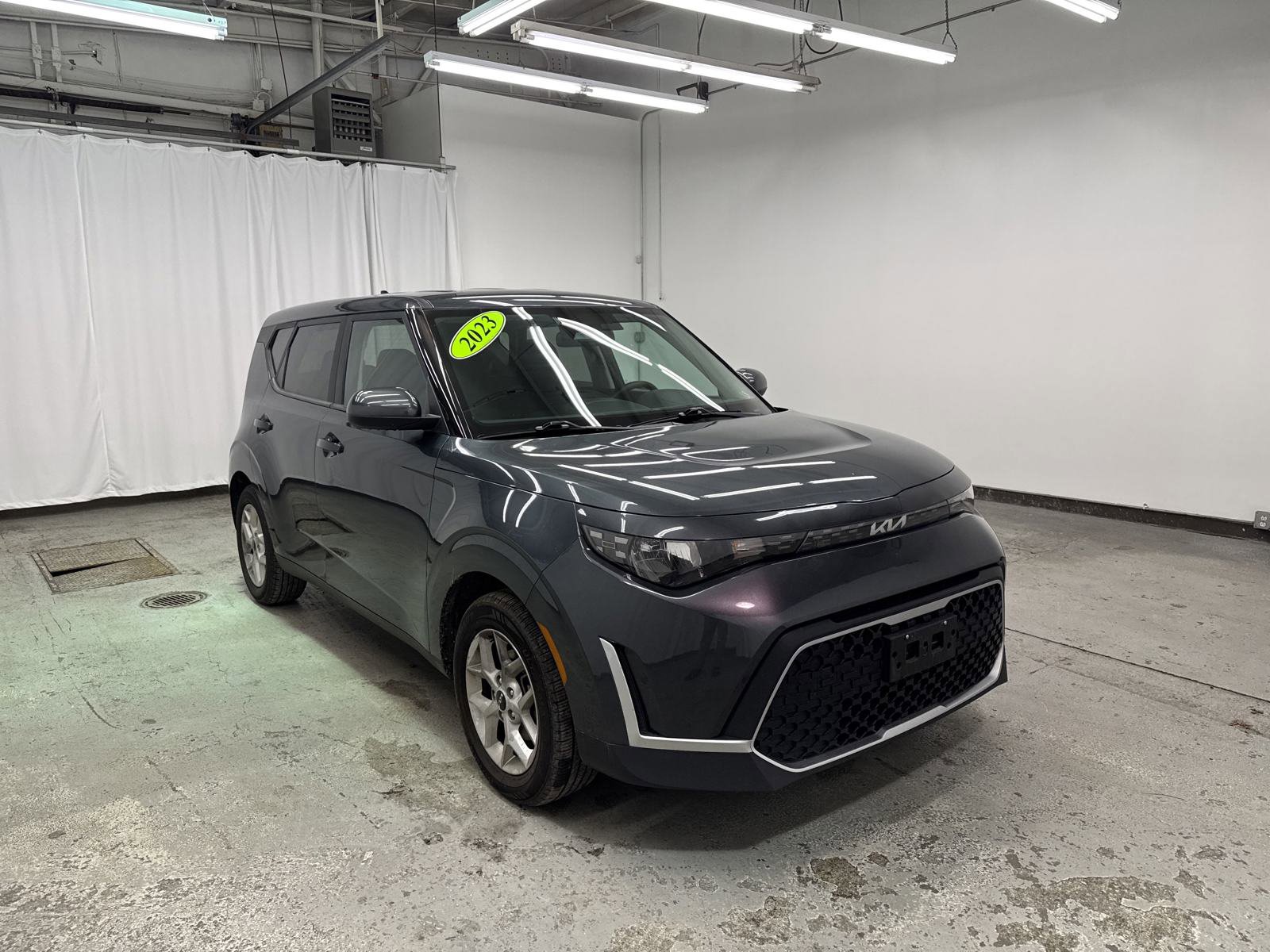 2023 Kia Soul LX IVT