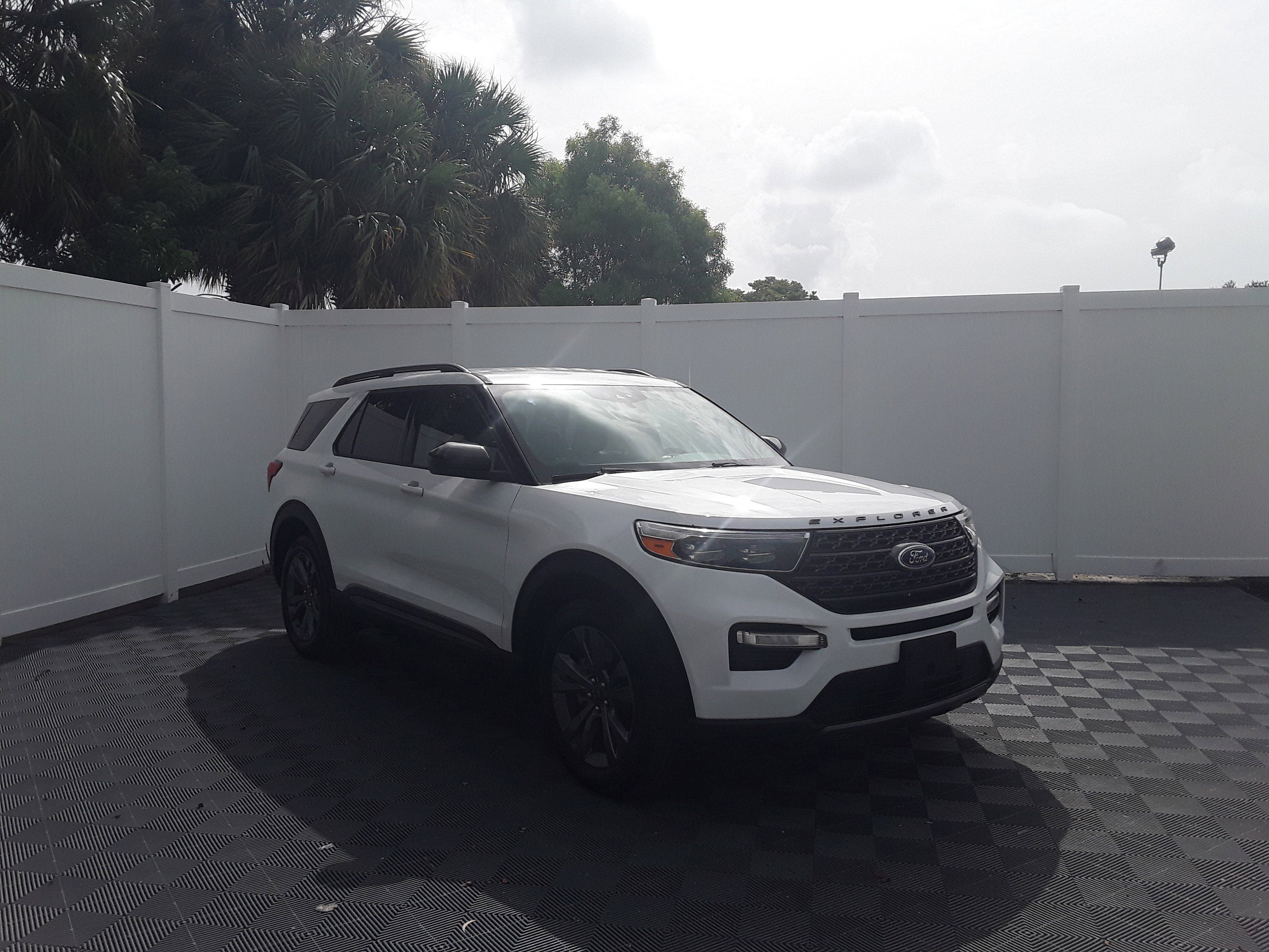 2022 Ford Explorer XLT 4WD