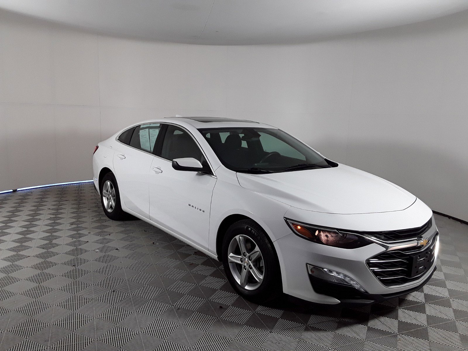 2022 Chevrolet Malibu 4dr Sdn LT