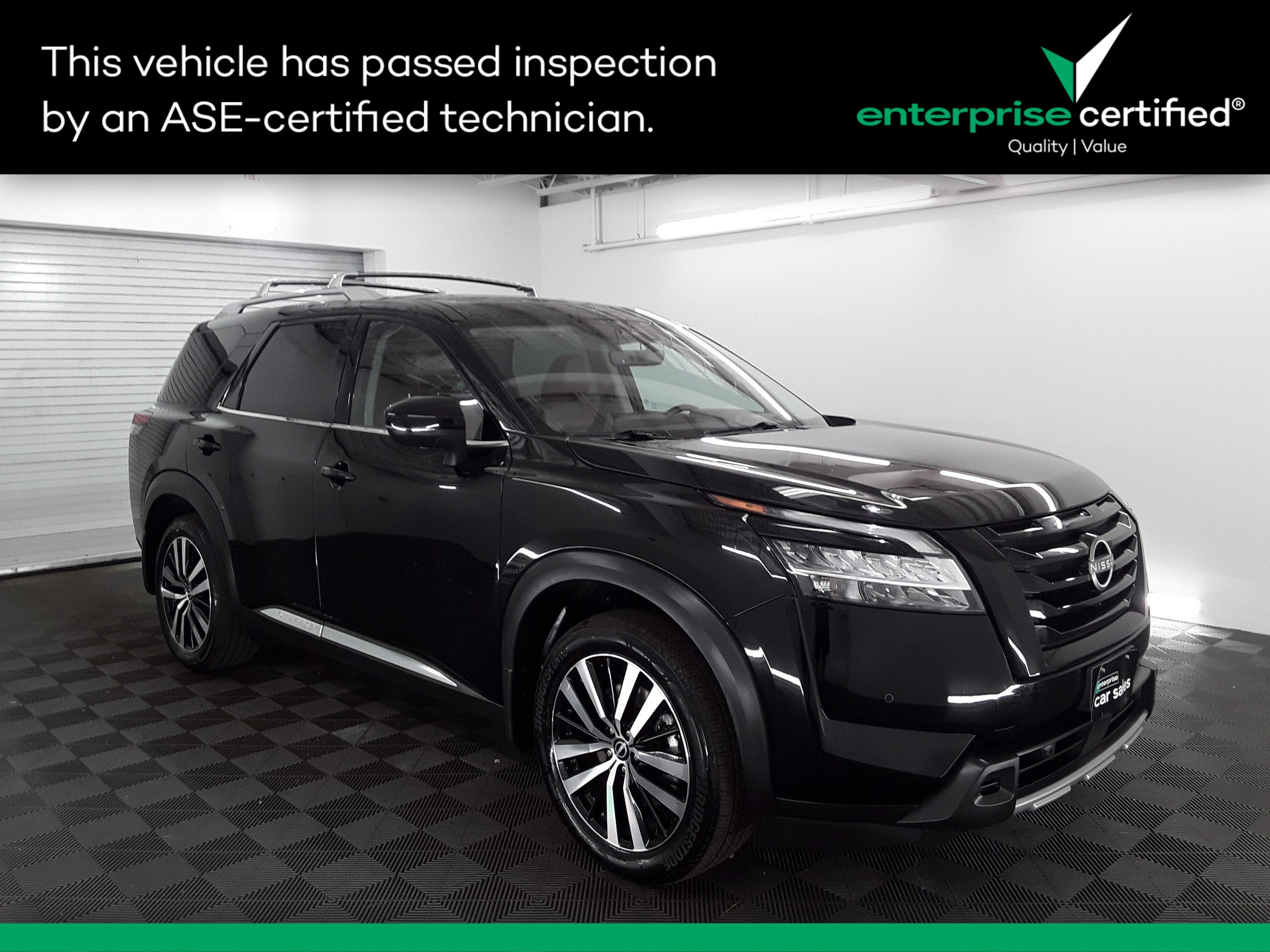 Used 2024 Nissan Pathfinder Platinum 4WD