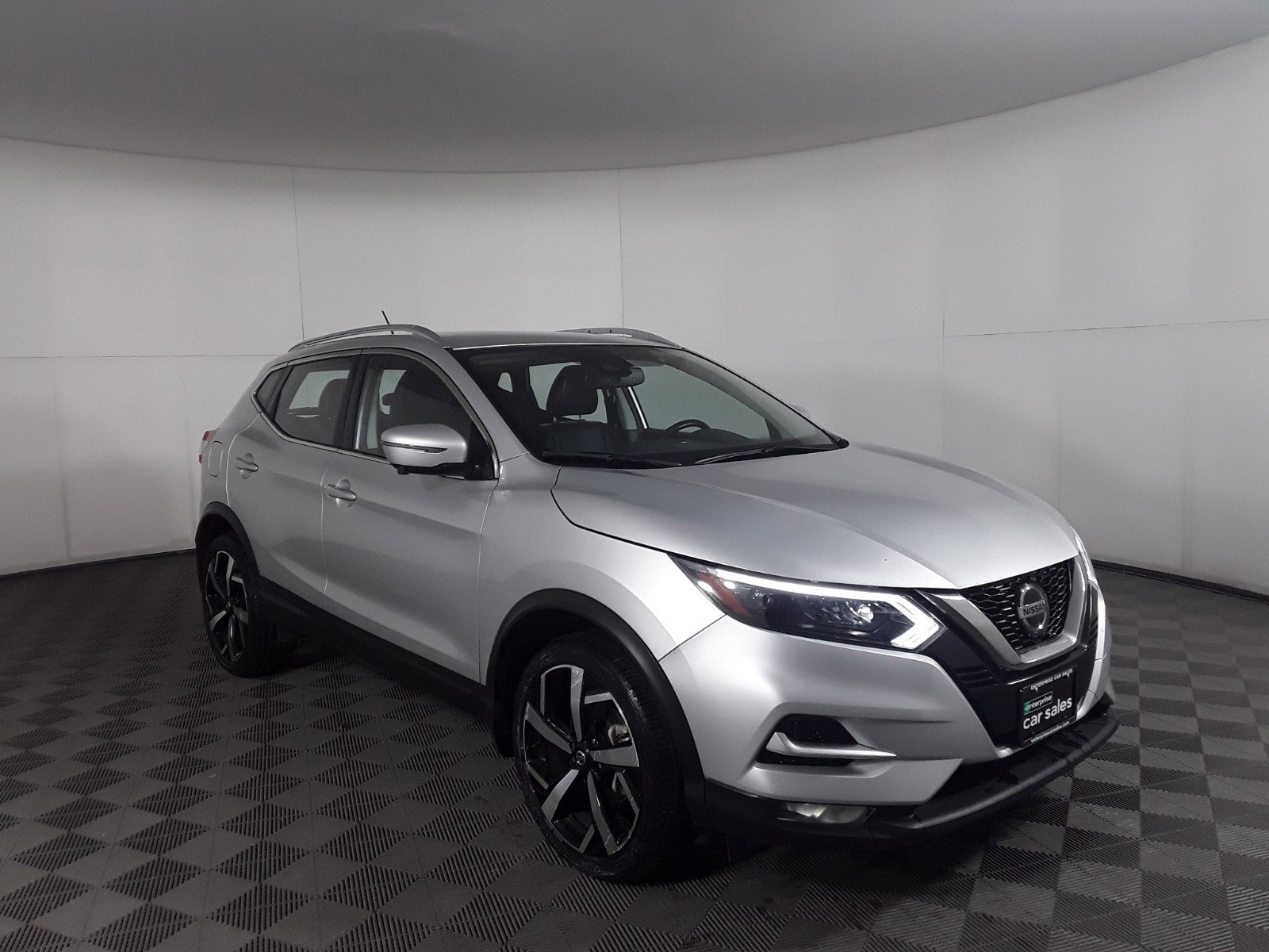 2022 Nissan Rogue Sport FWD SL