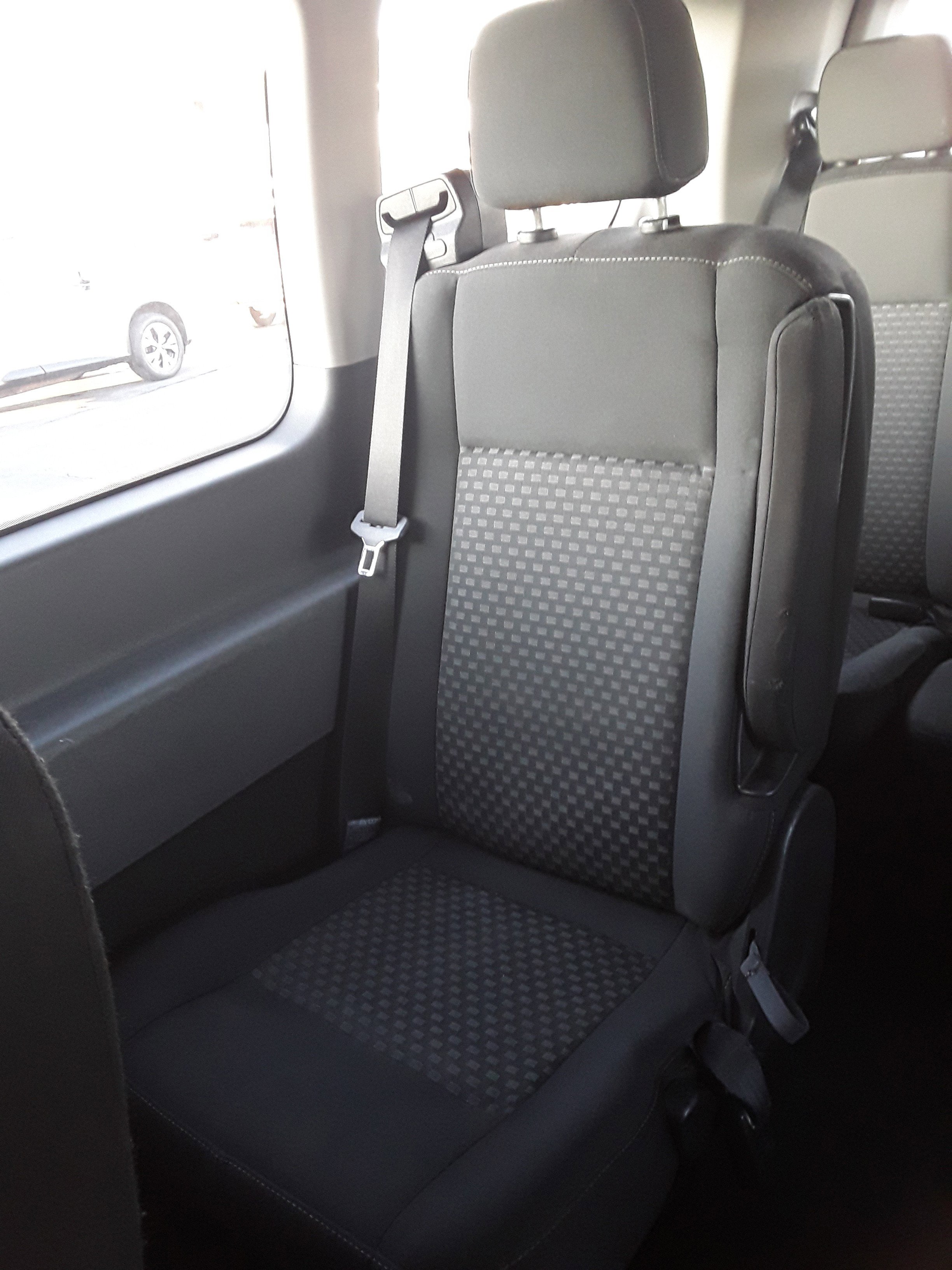 Image of Used 2020 Ford Transit Passenger Wagon T-350 148" Low Roof XLT RWD