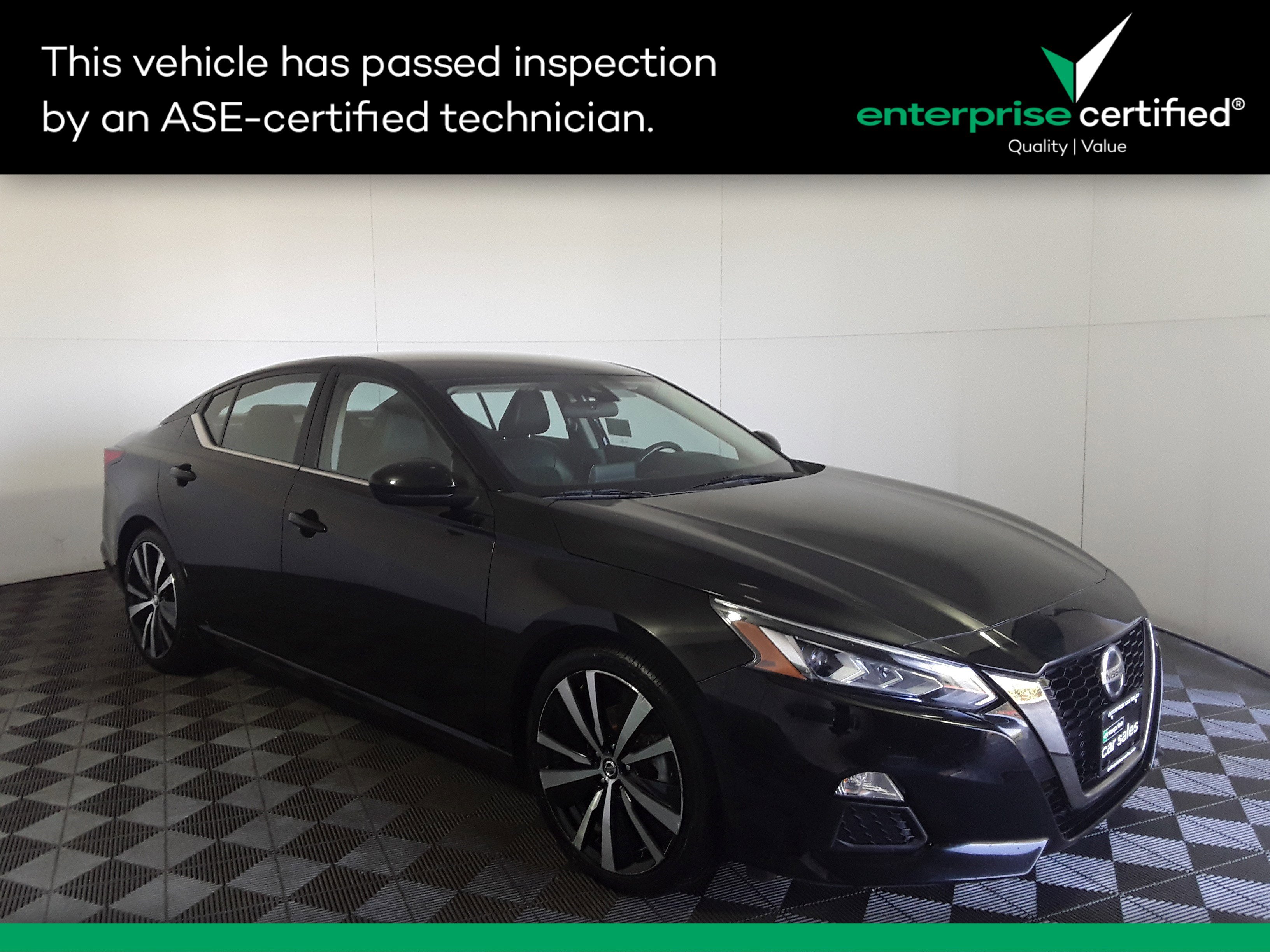 2022 Nissan Altima 2.5 SR Sedan