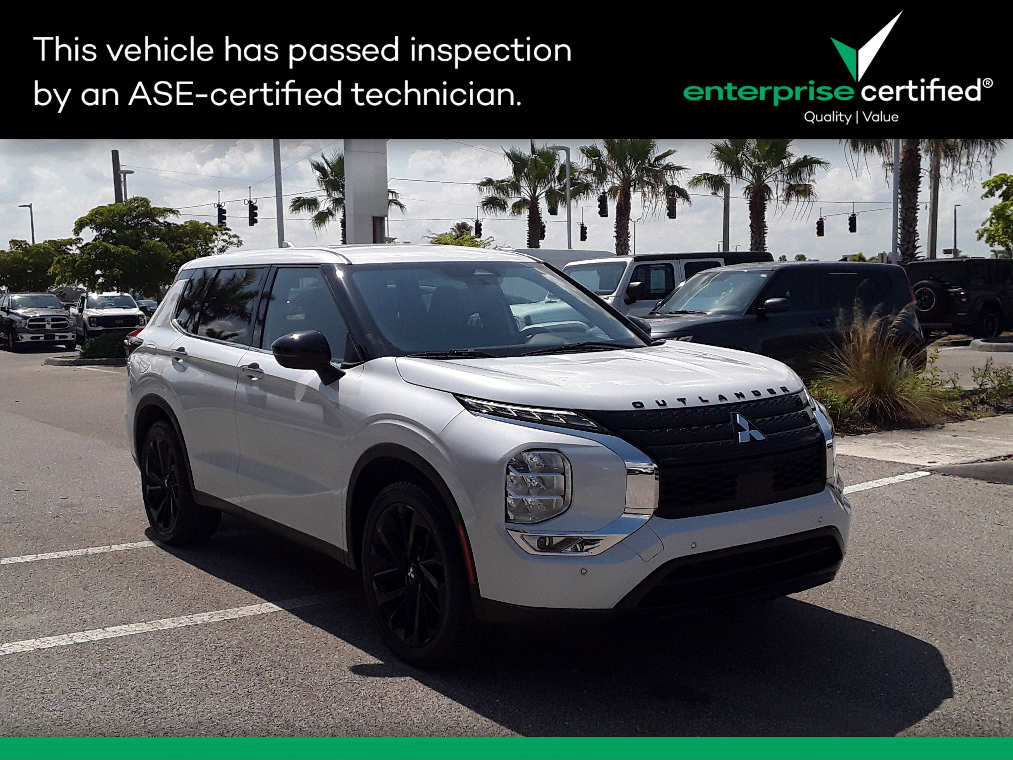 2023 Mitsubishi Outlander SE Black Edition FWD