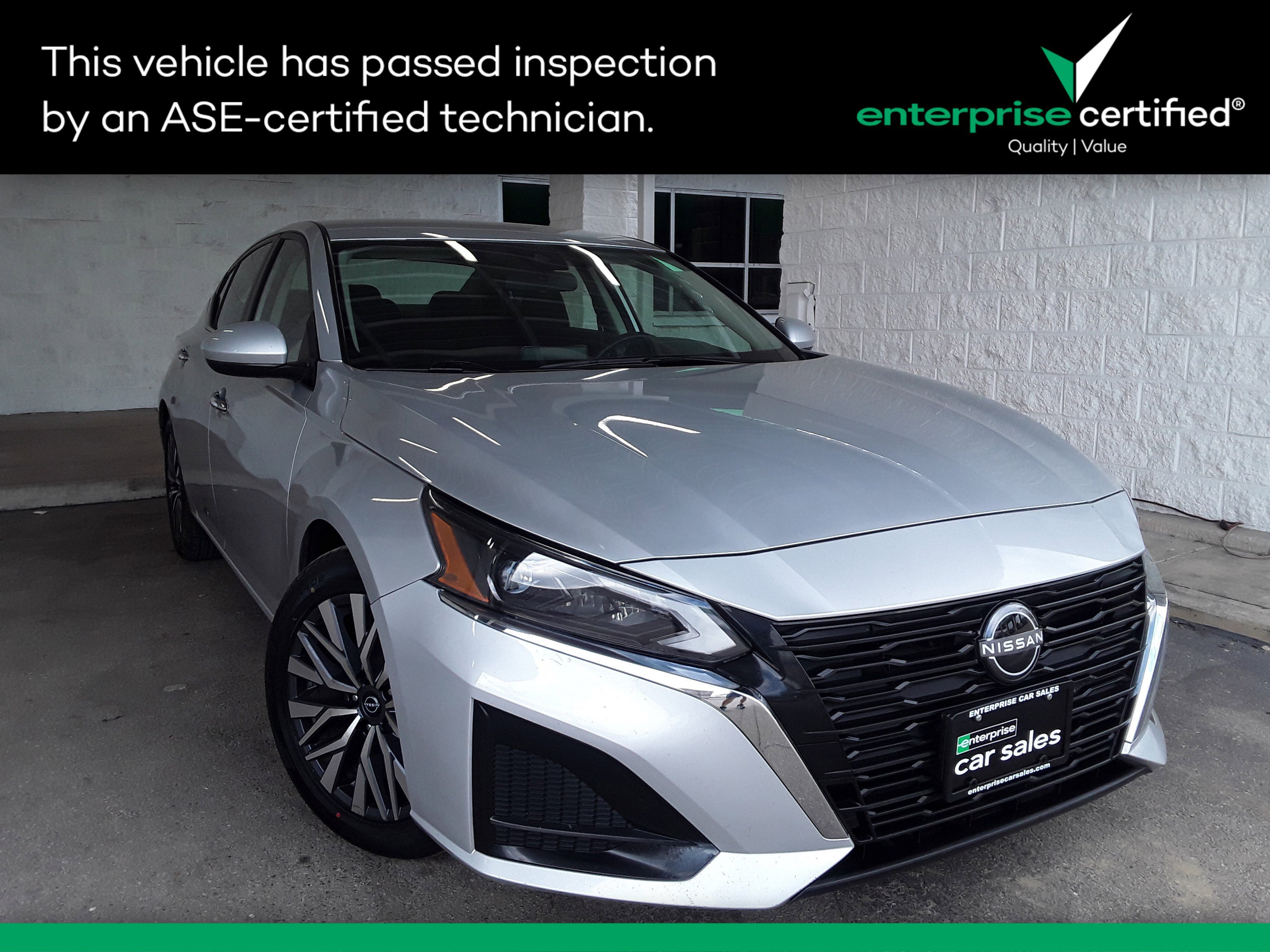 Used 2023 Nissan Altima 2.5 SV Sedan