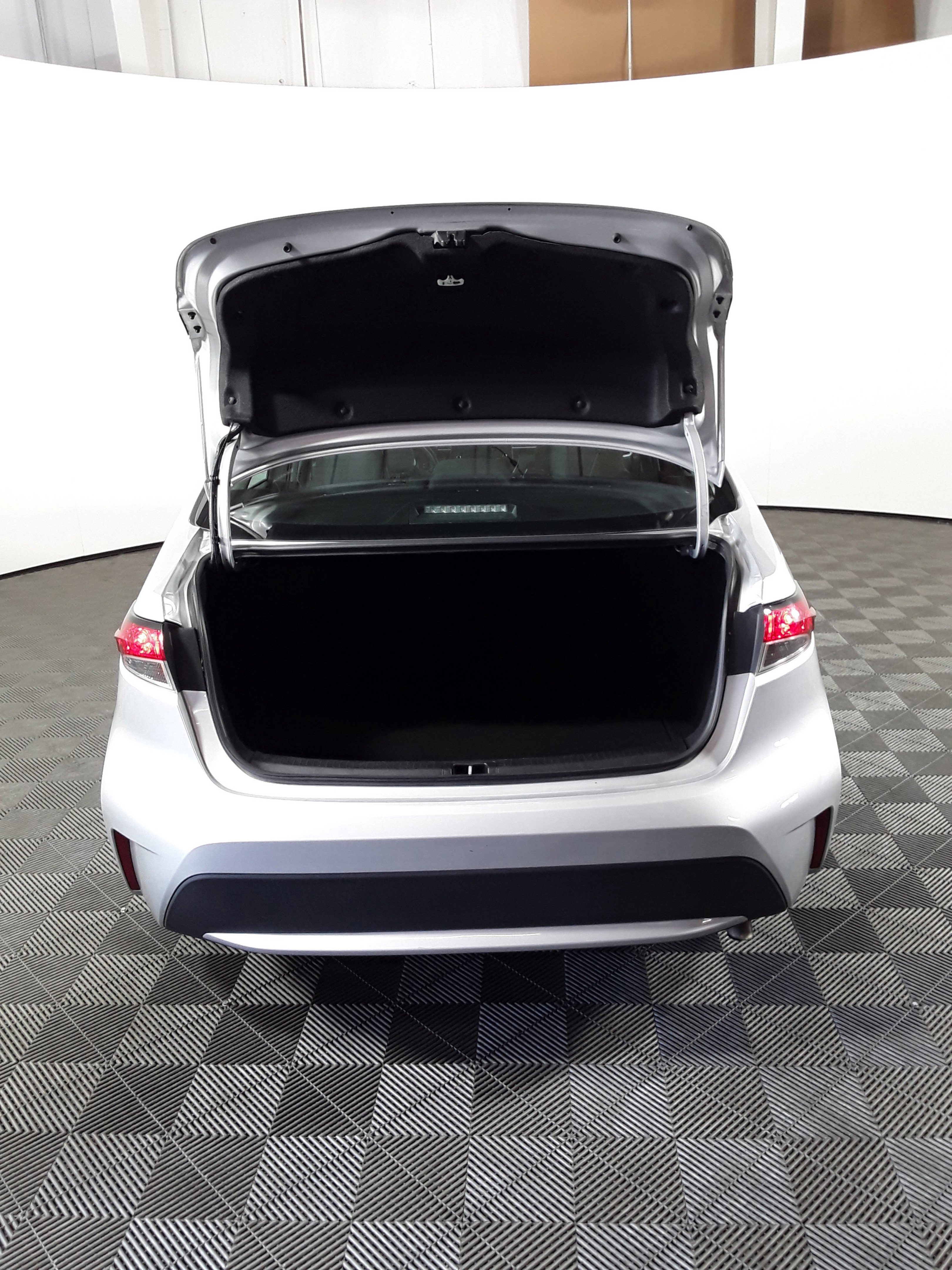 Image 5 of Used 2022 Toyota Corolla LE CVT